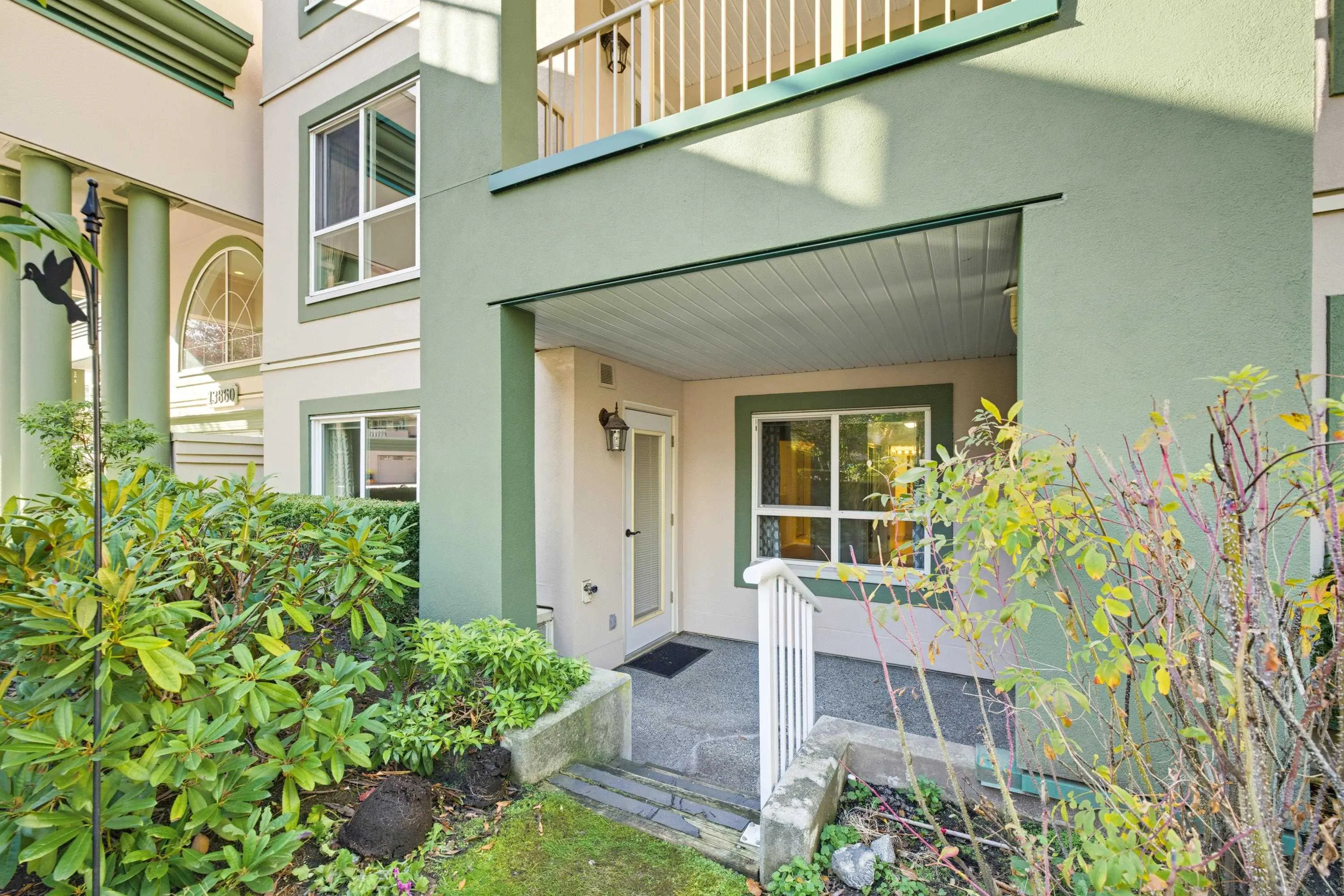 13860 70 Avenue #101