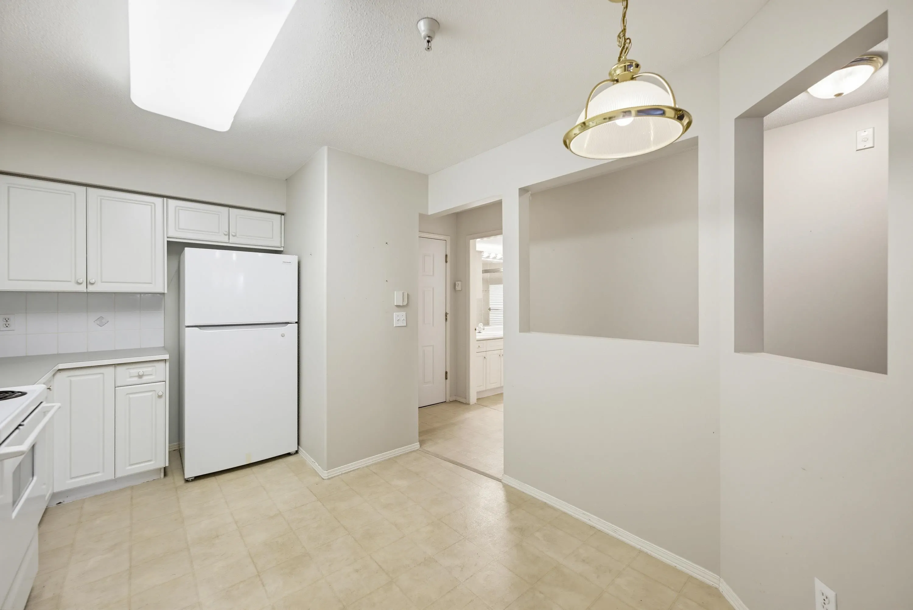 13860 70 Avenue #101