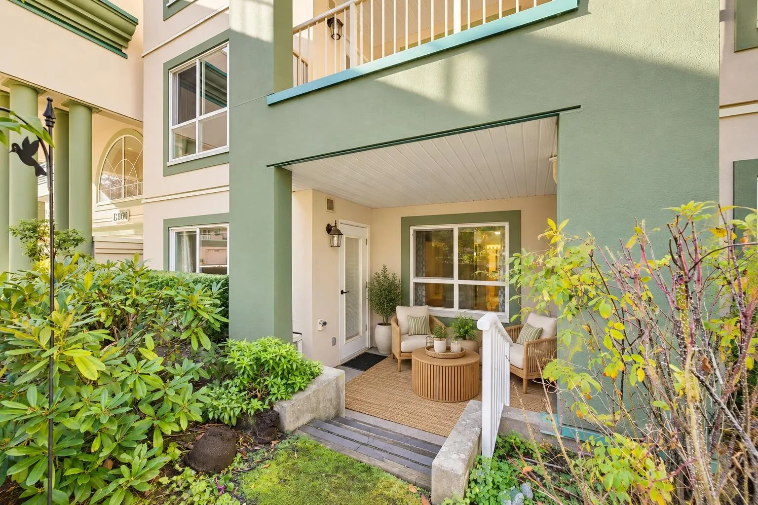 13860 70 Avenue #101