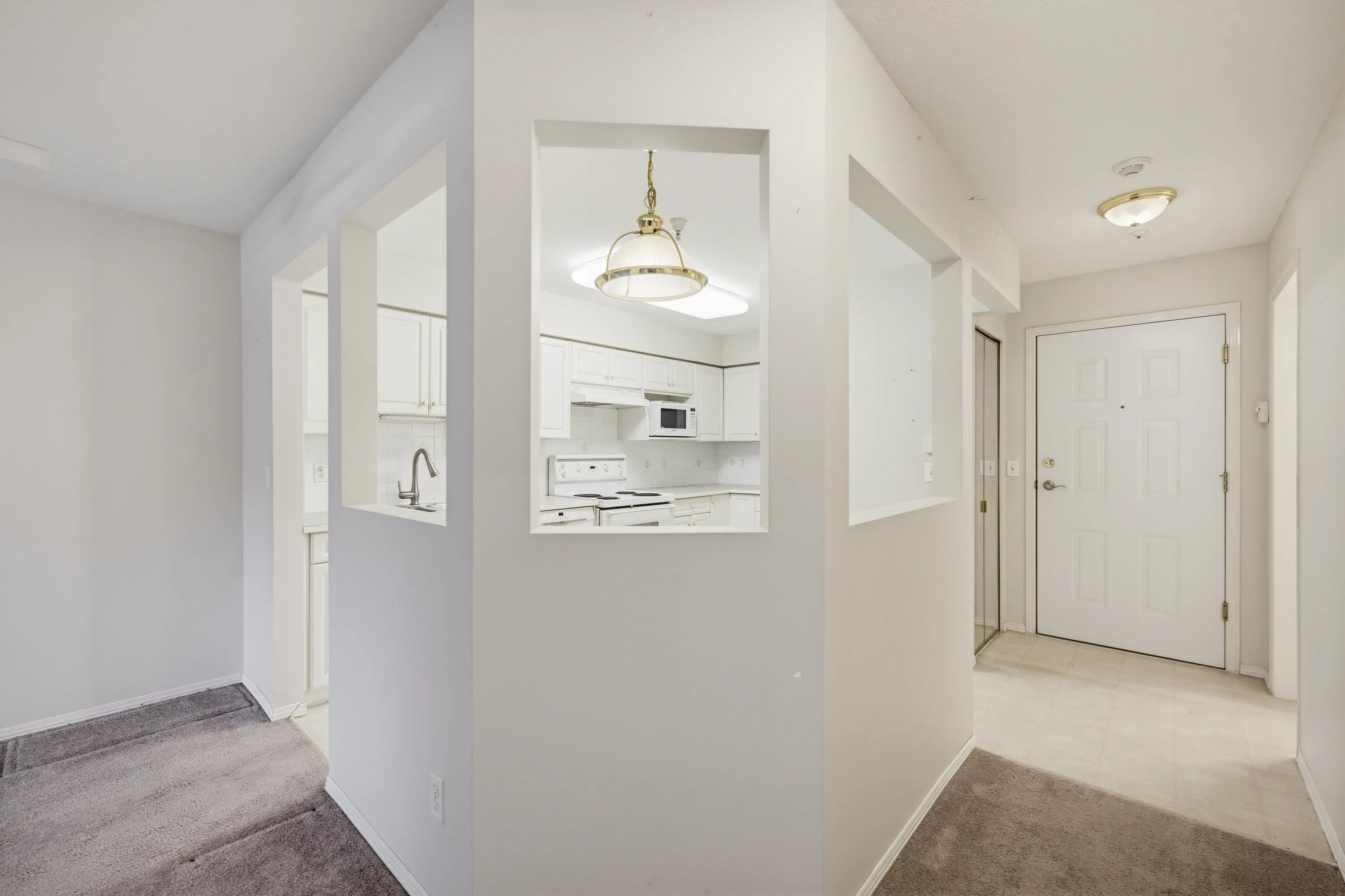 13860 70 Avenue #101