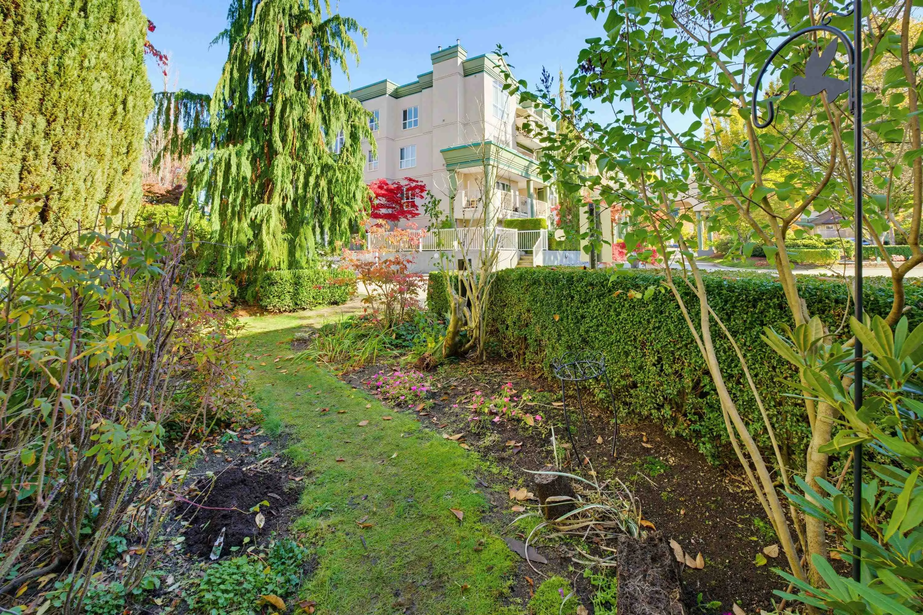 13860 70 Avenue #101