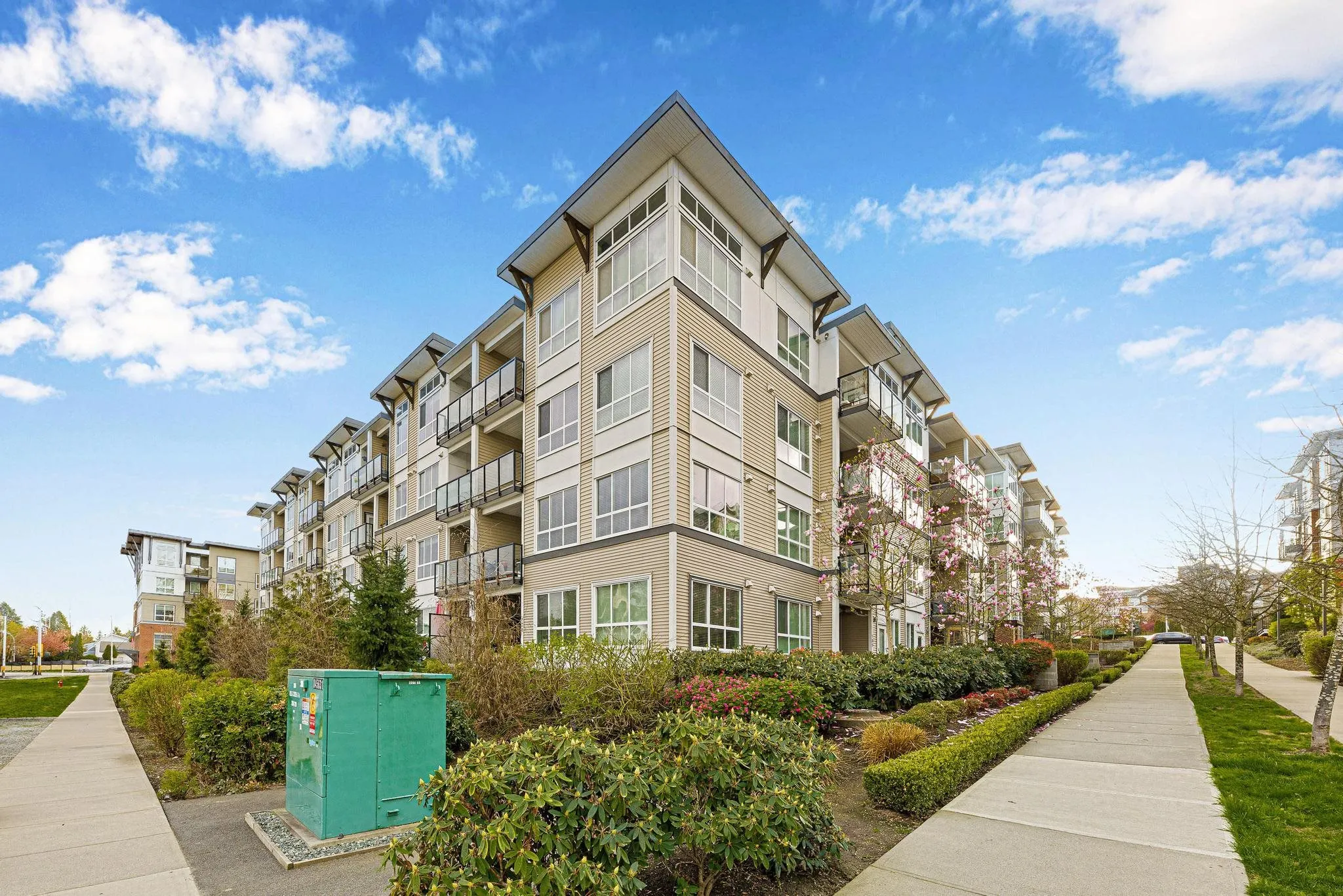 6438 195a Street #108