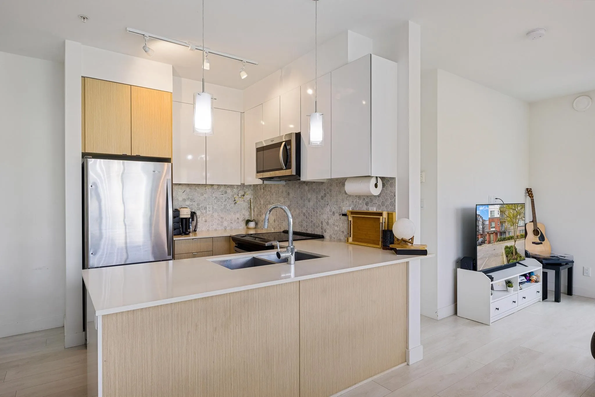 6438 195a Street #108