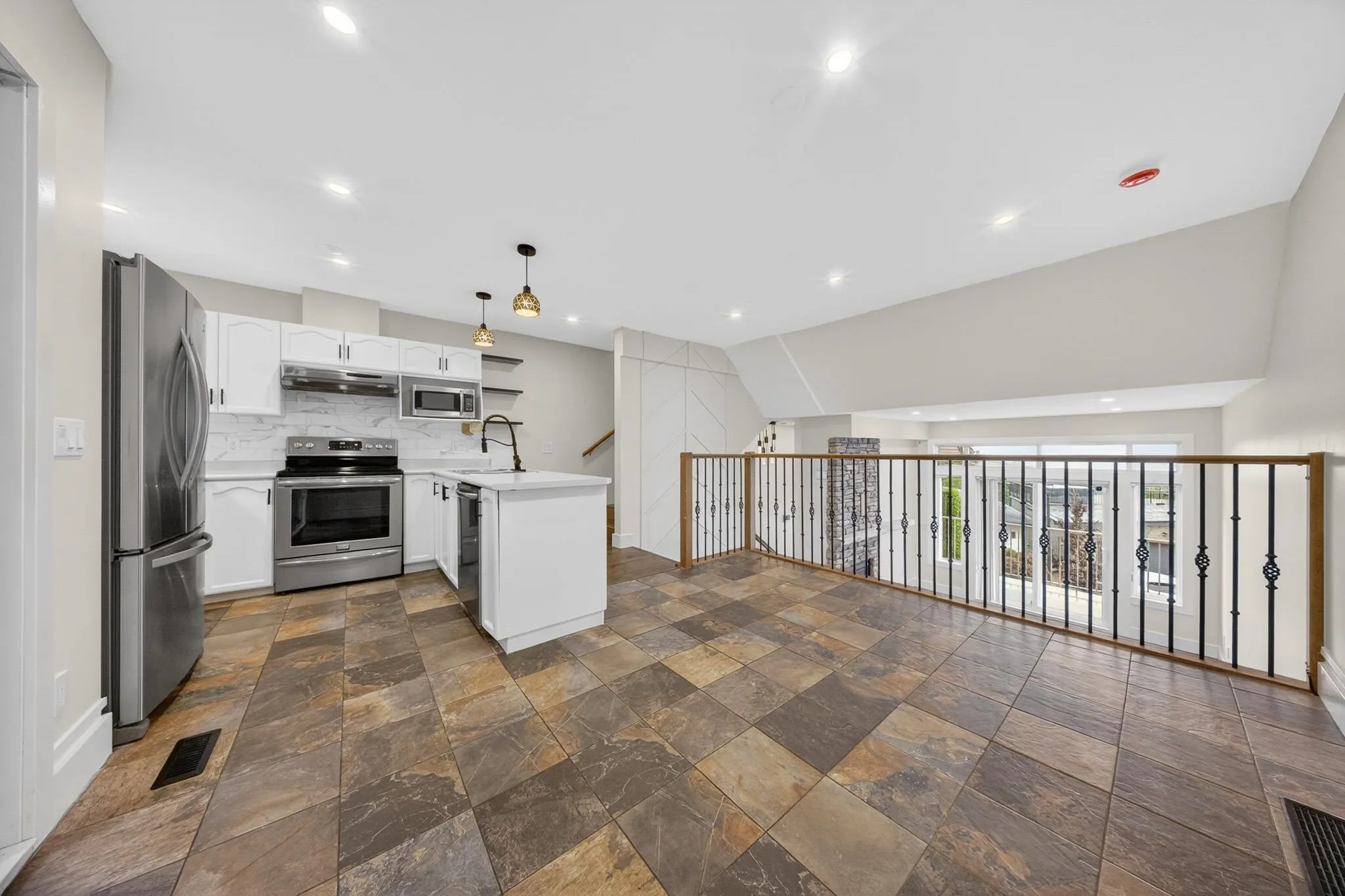 5260 Goldspring Place #1503