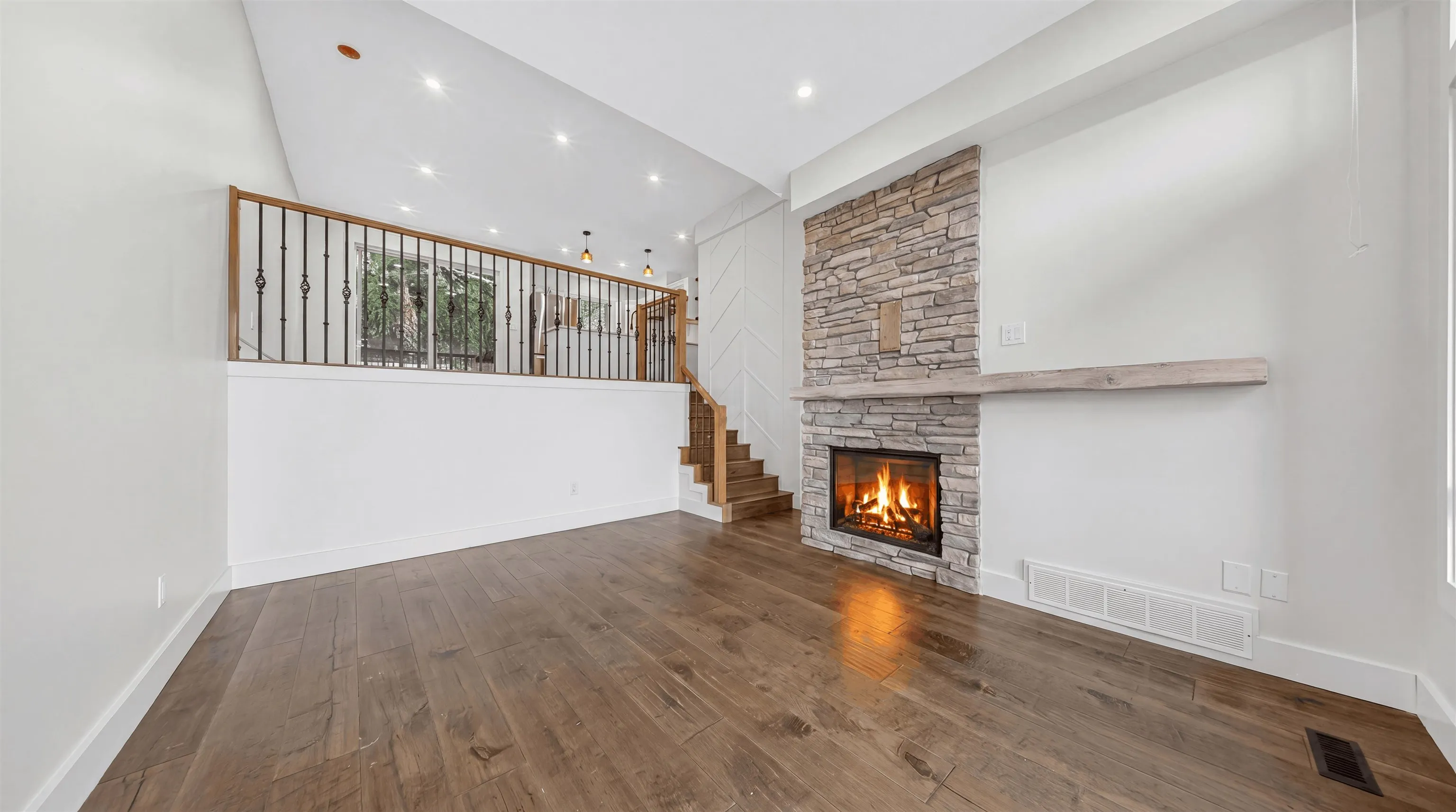 5260 Goldspring Place #1503