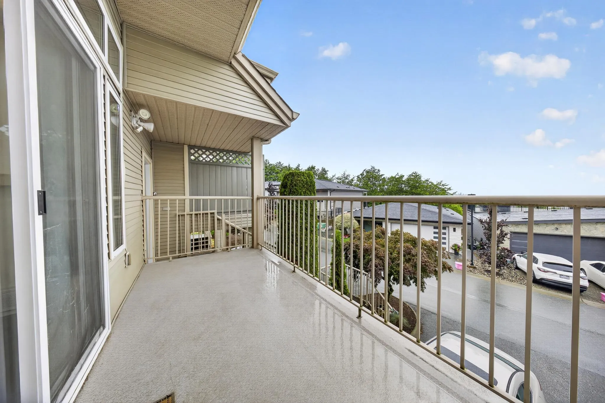 5260 Goldspring Place #1503