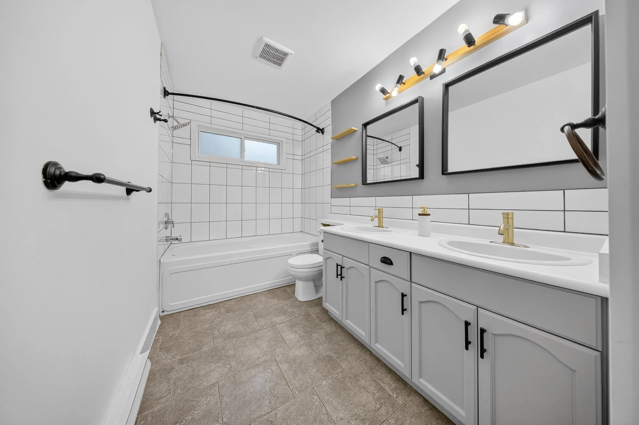 5260 Goldspring Place #1503