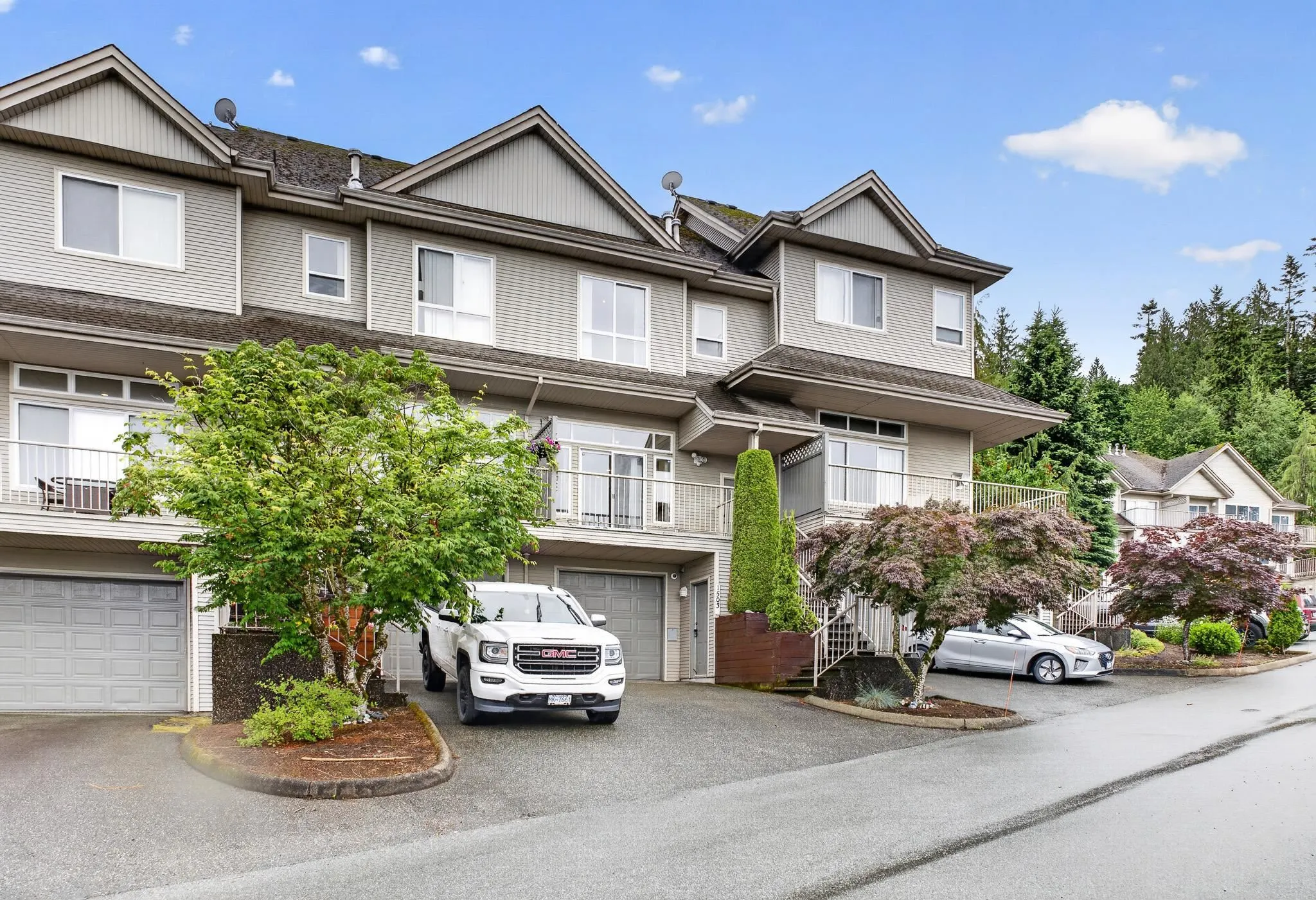 5260 Goldspring Place #1503