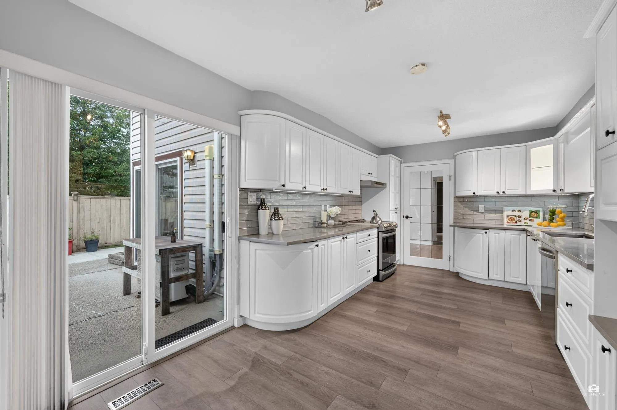 2550 Raven Court