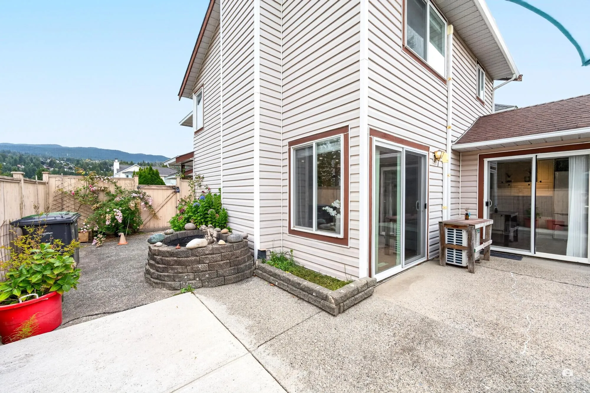 2550 Raven Court
