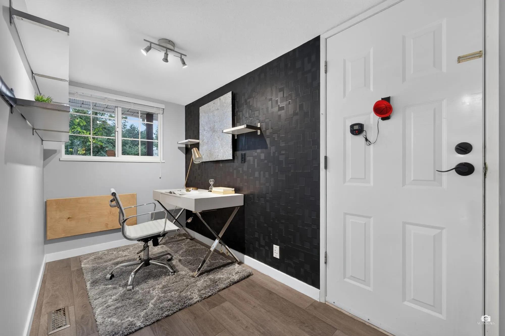 2550 Raven Court