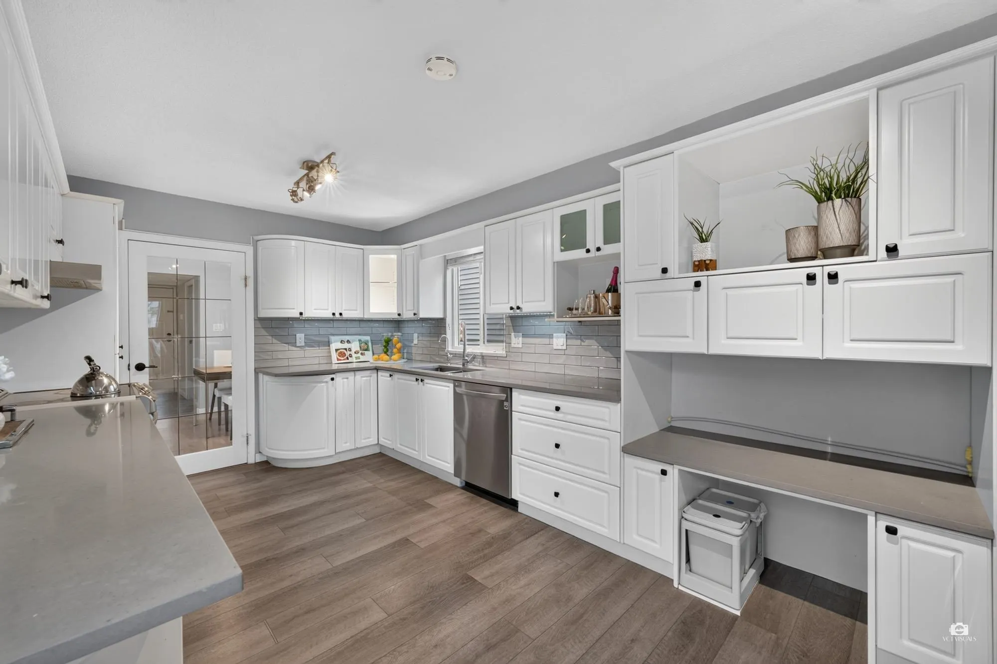 2550 Raven Court
