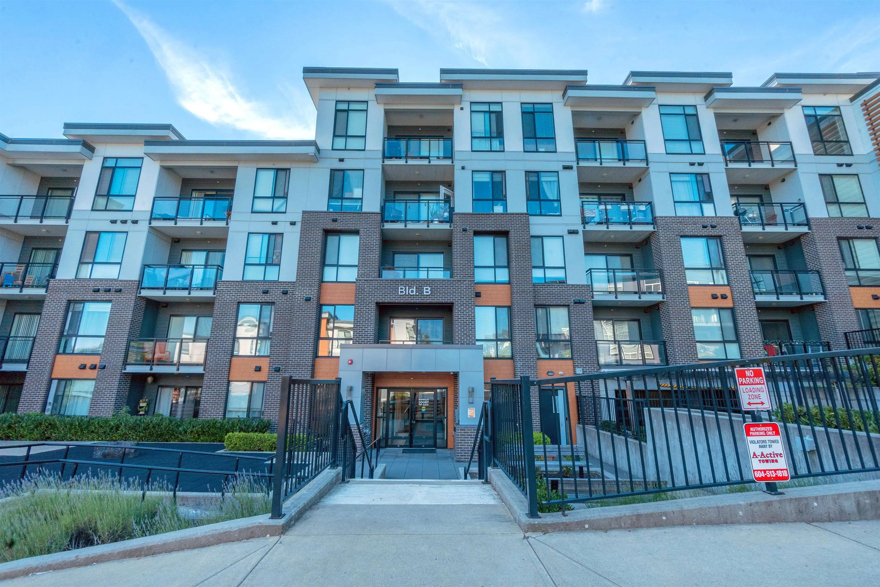 20087 68 Avenue #B210