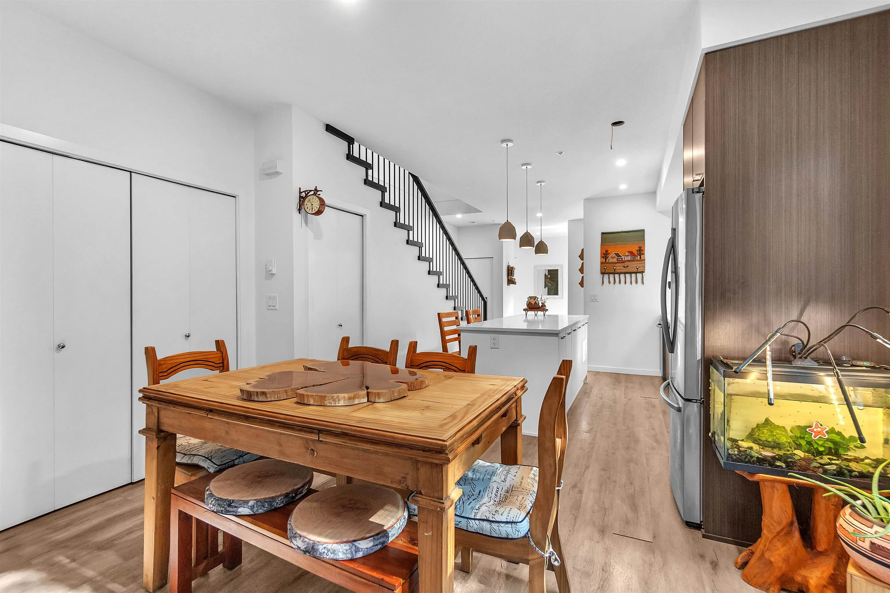 20087 68 Avenue #B210