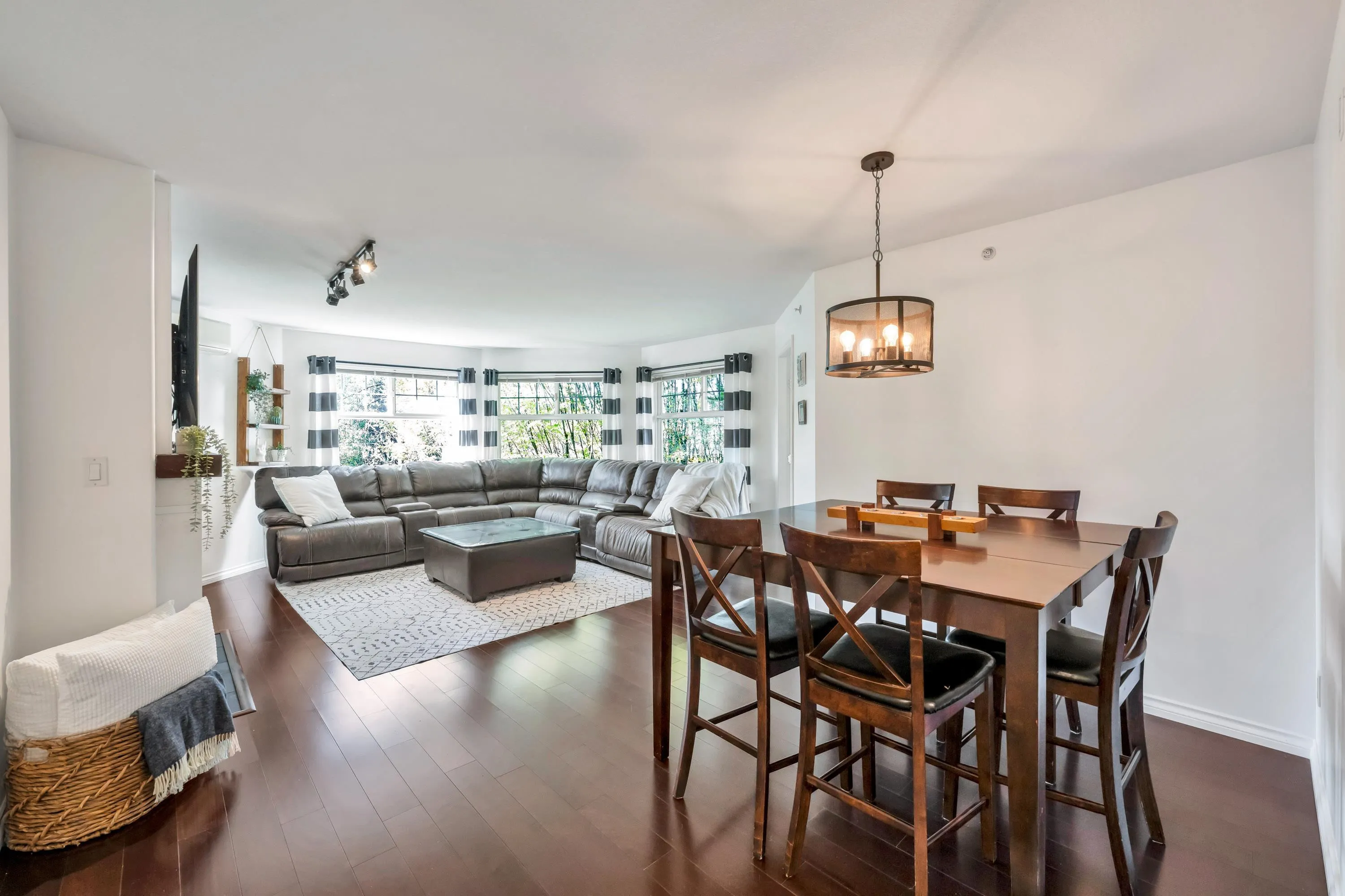 8976 208 Street #307