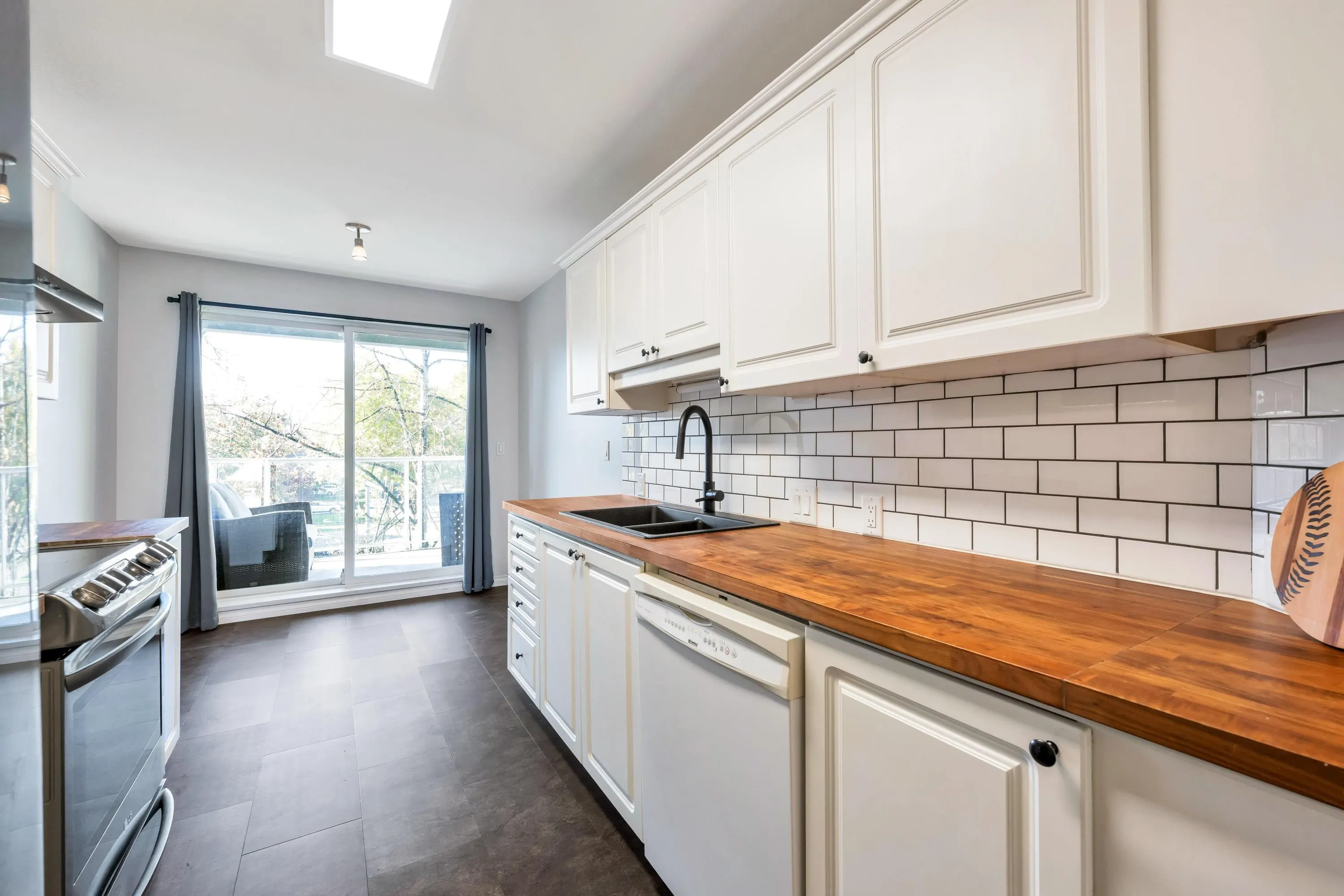 8976 208 Street #307