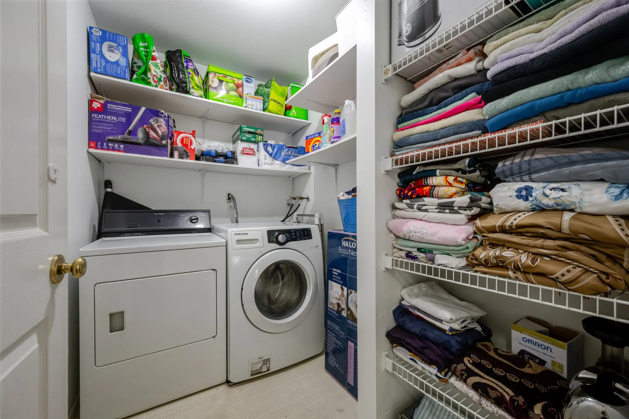 2435 Center Street #302