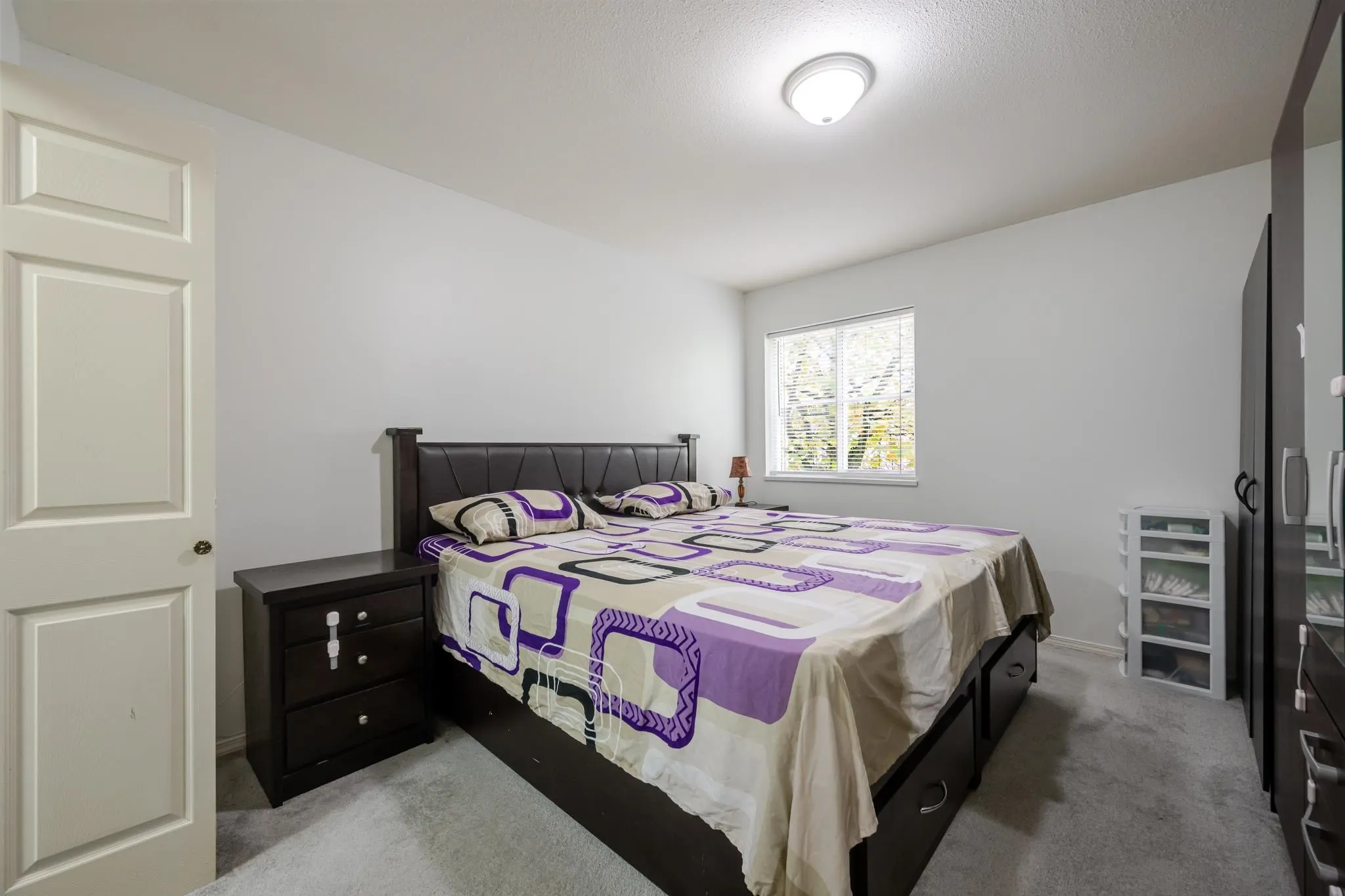 2435 Center Street #302
