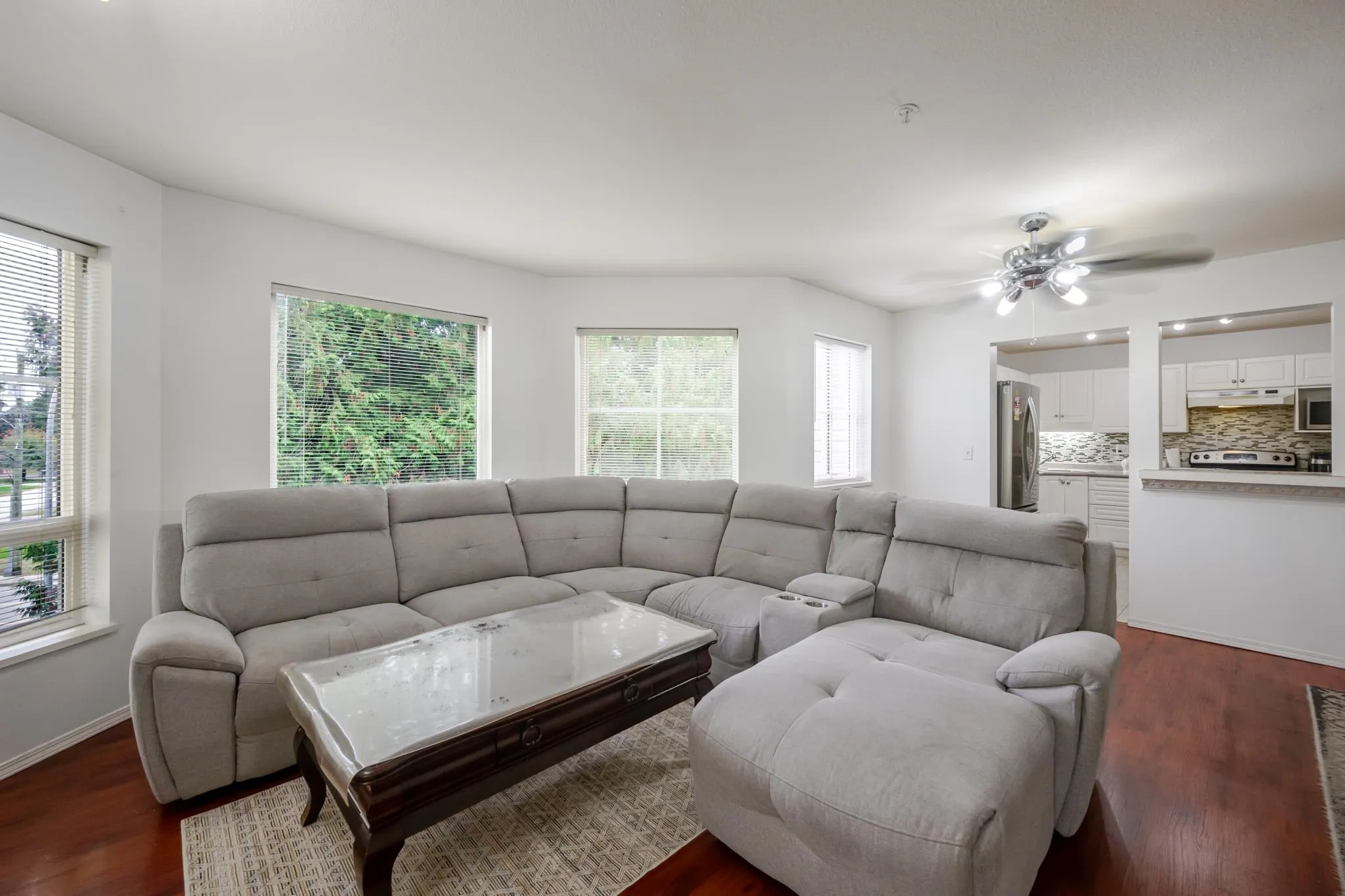 2435 Center Street #302