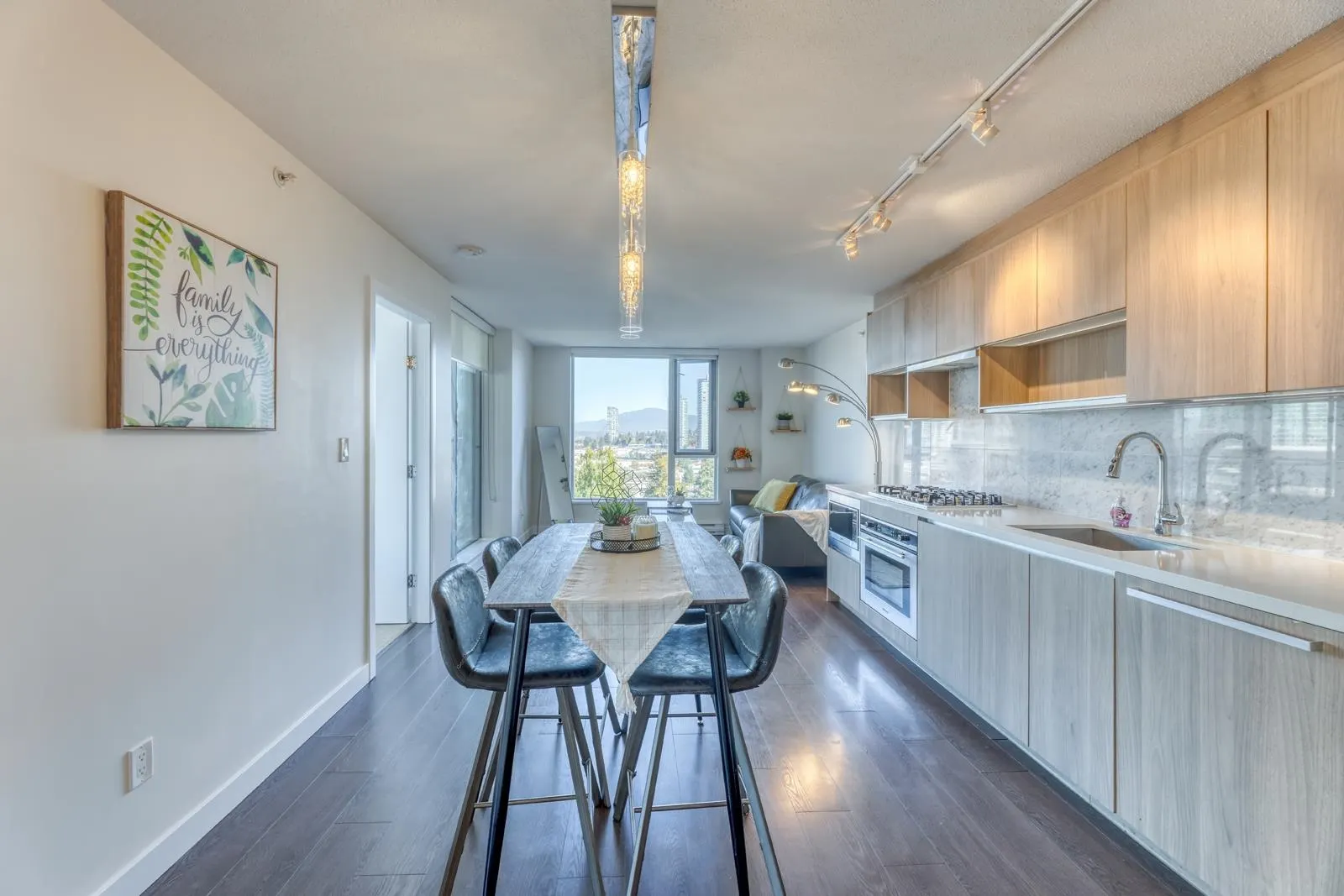 13696 100 Avenue #1809