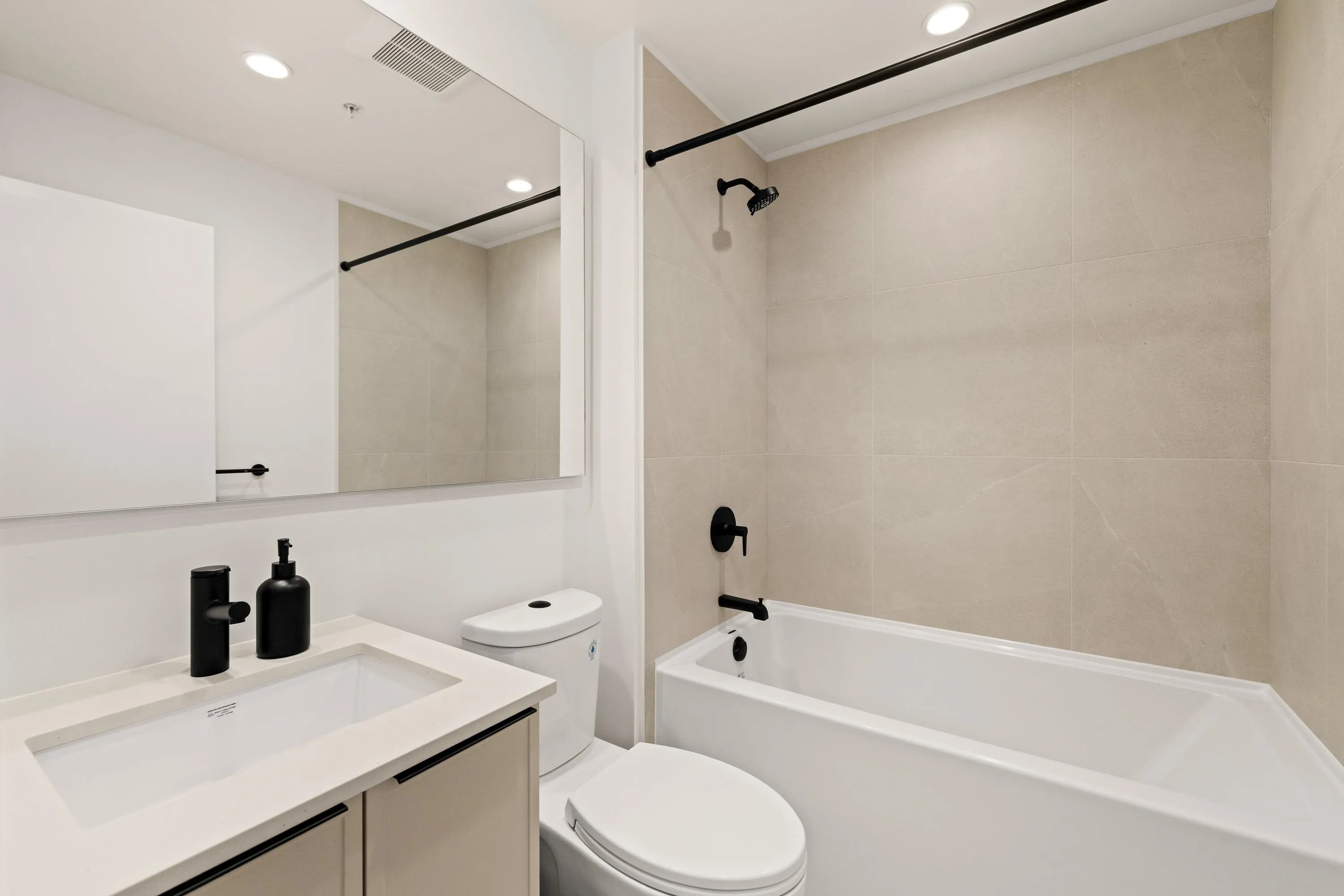 3055 Murray Street #207