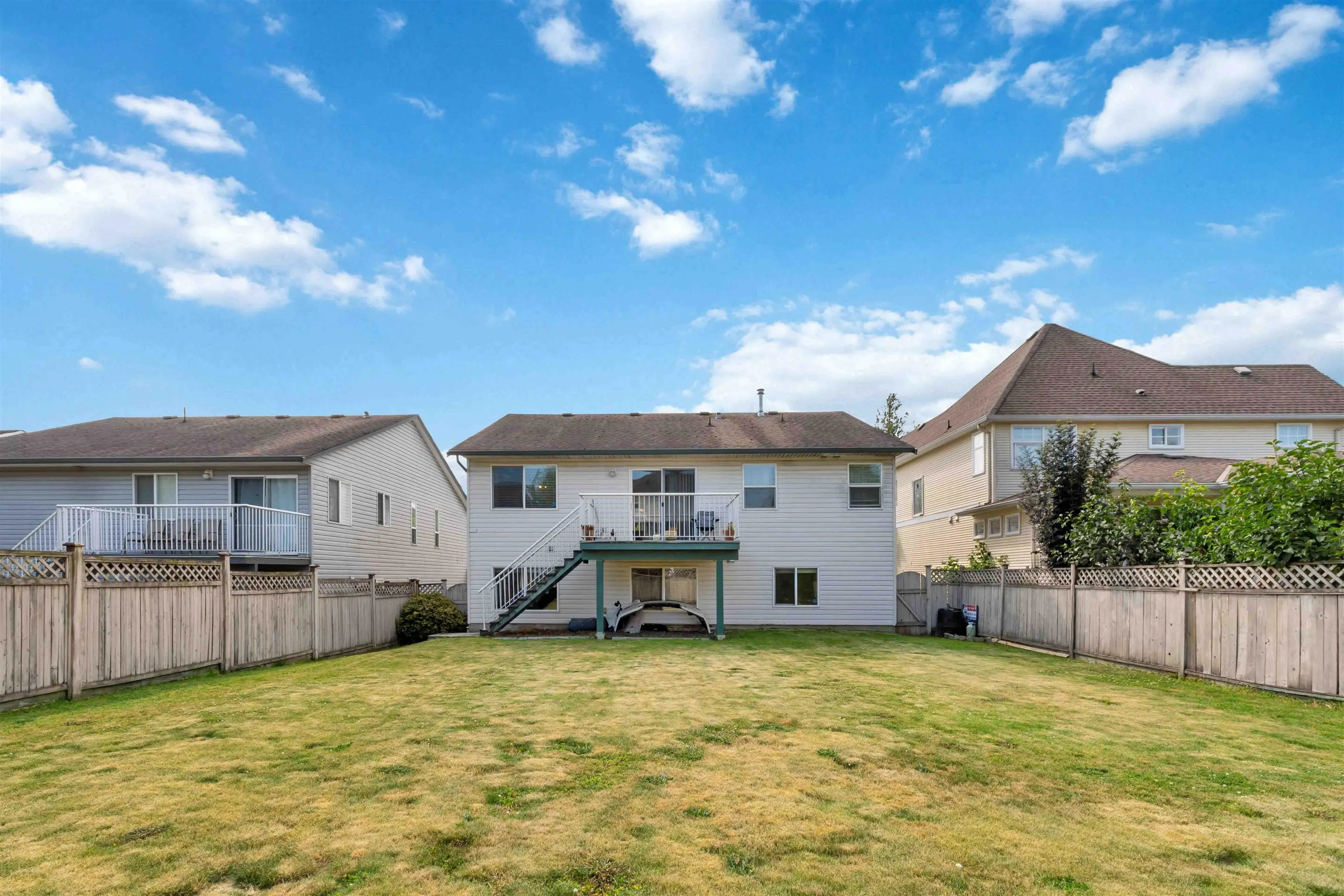3588 Crestview Avenue