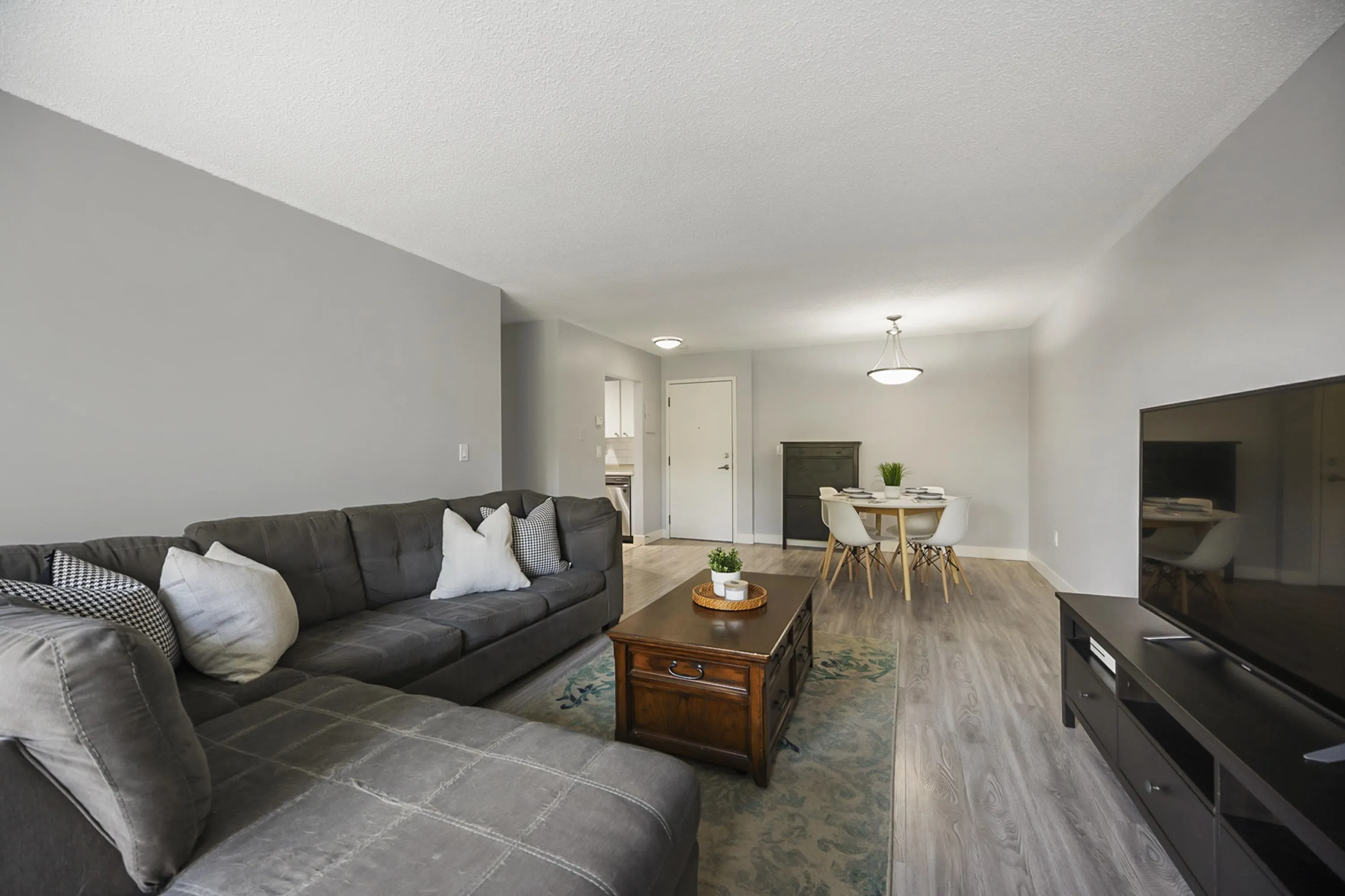 5700 200 Street #312