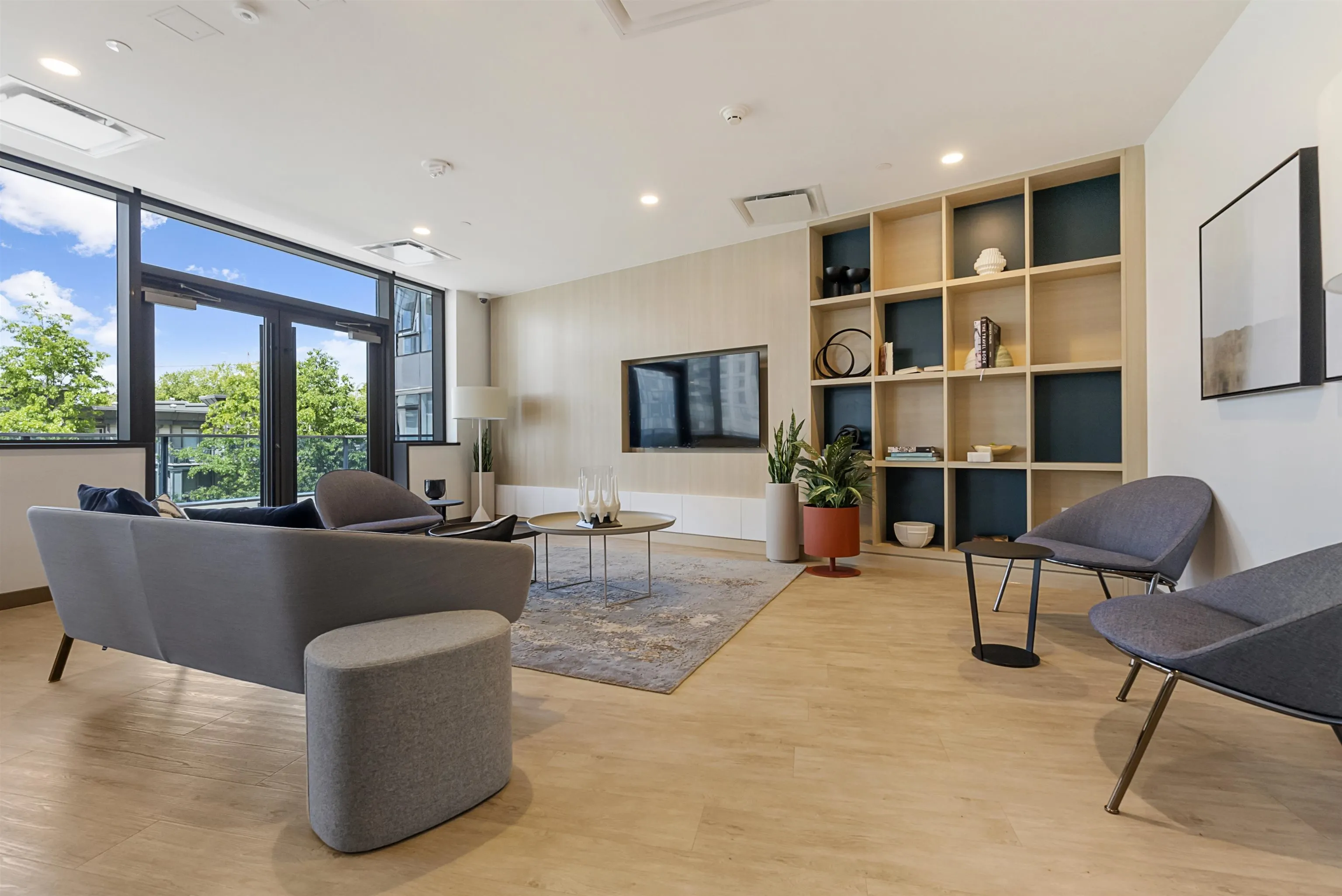 10448 University Drive #1002