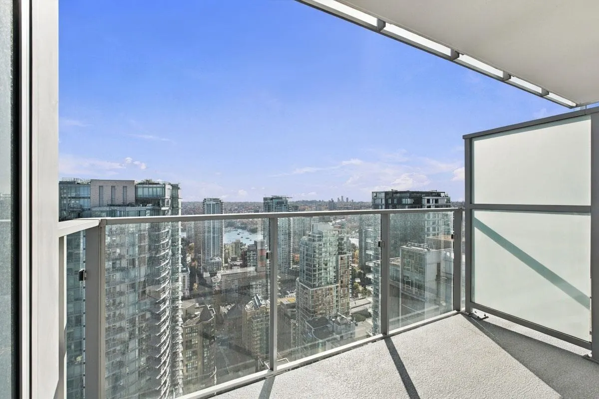 1289 Hornby Street #4106