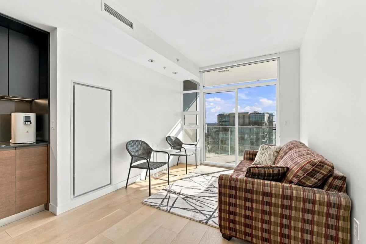 1289 Hornby Street #4106