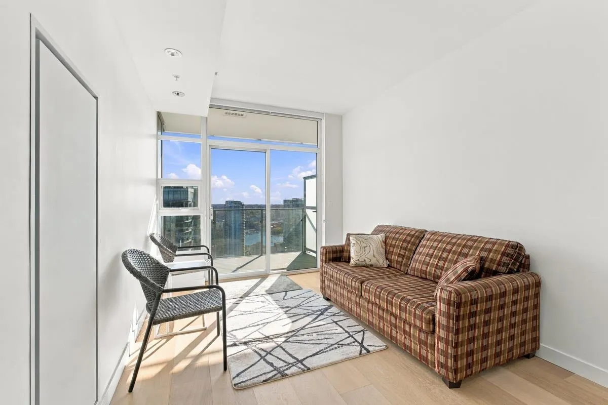 1289 Hornby Street #4106