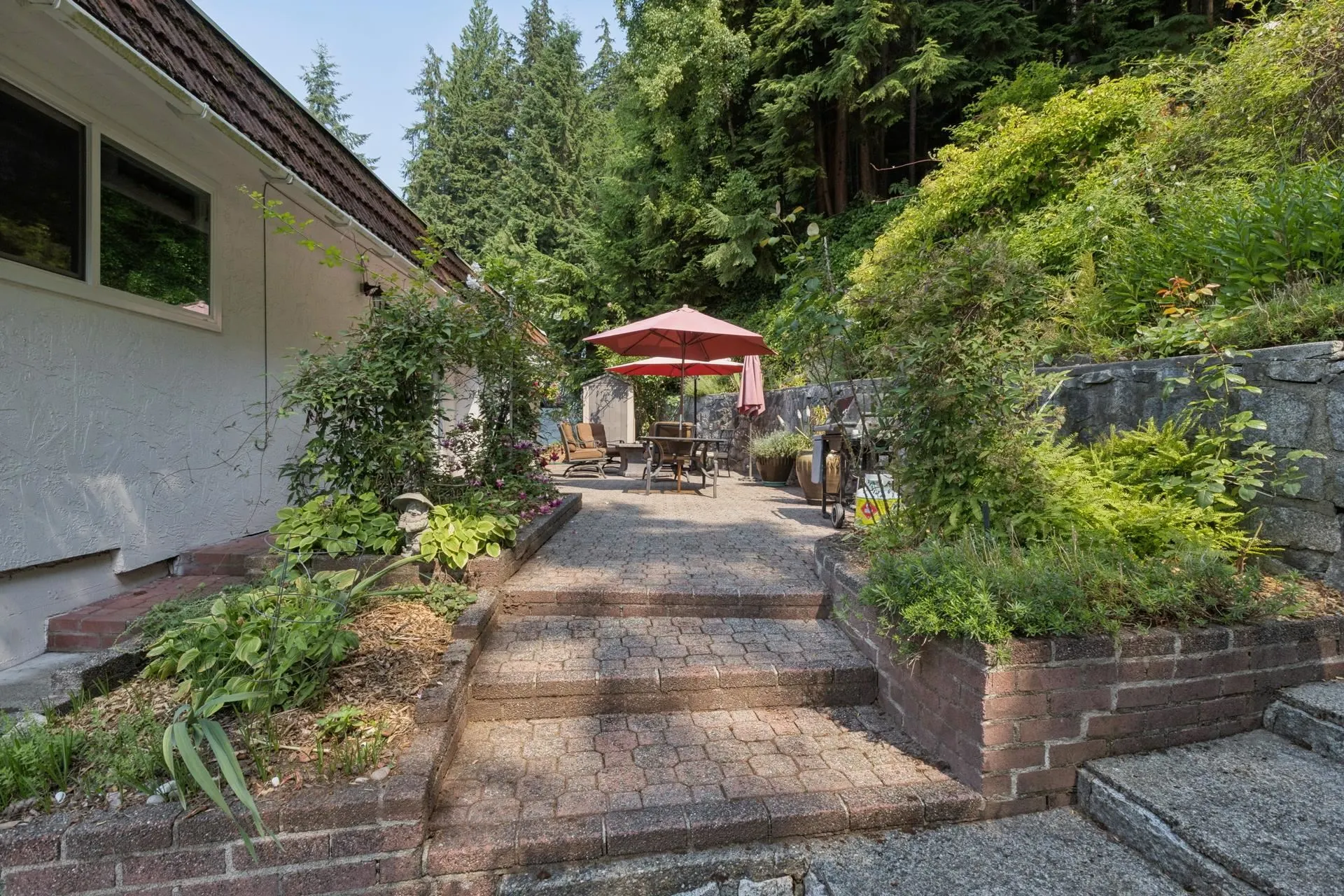 704 Maurelle Court
