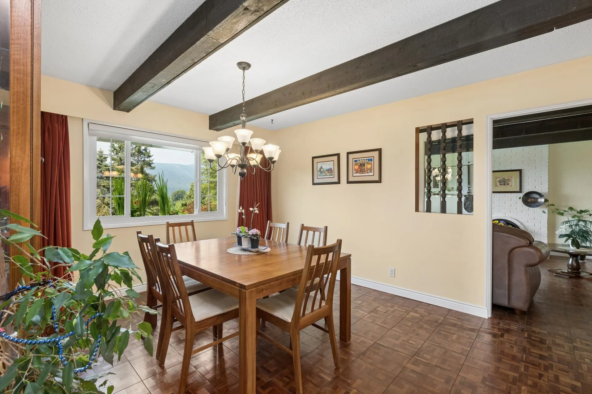 704 Maurelle Court