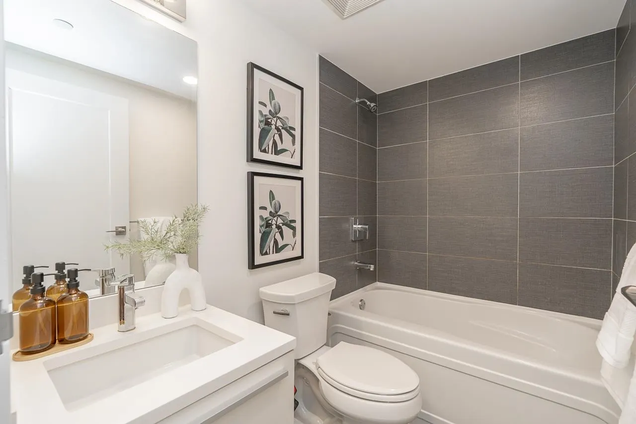 1323 Homer Street #1602