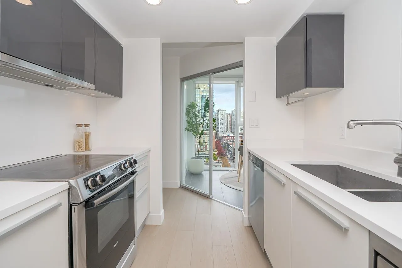 1323 Homer Street #1602