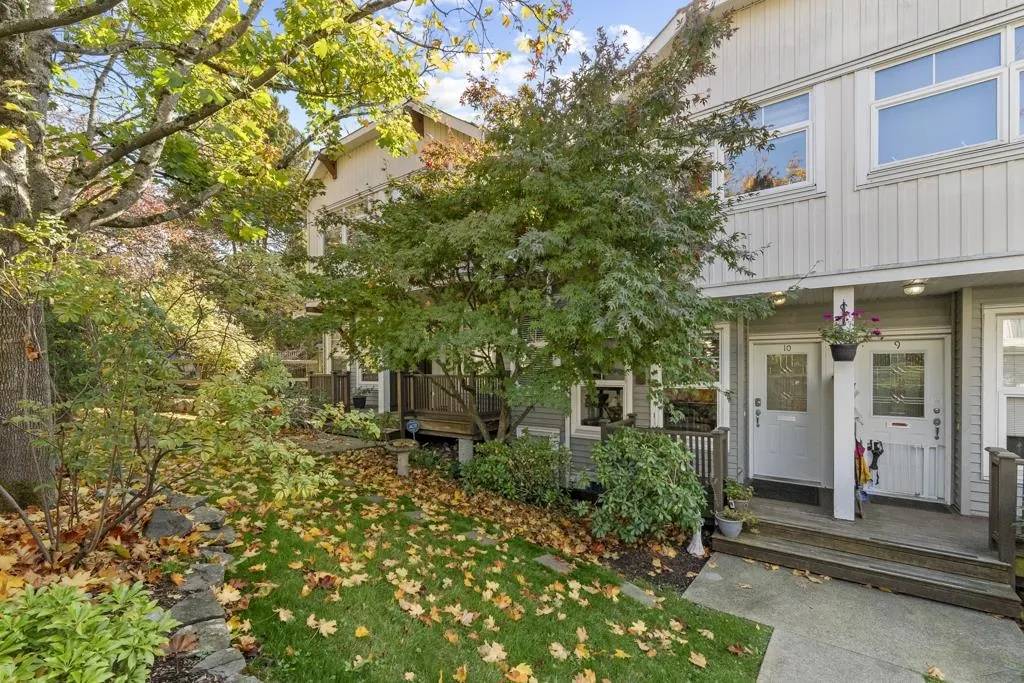 3712 Pender Street #10