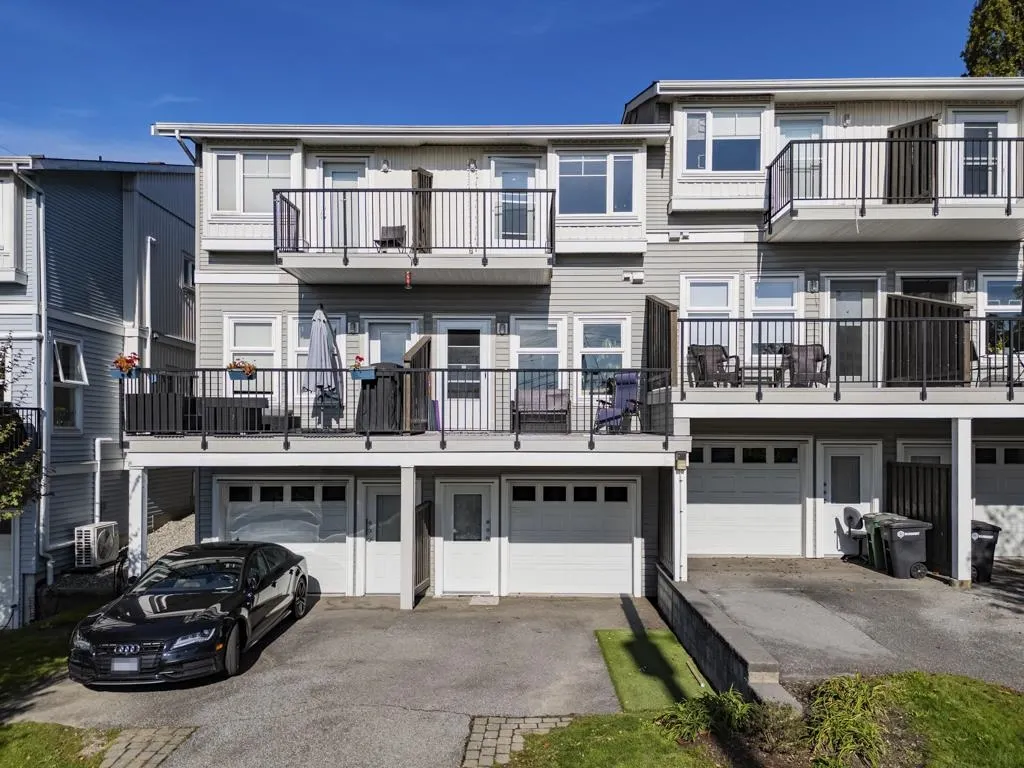 3712 Pender Street #10