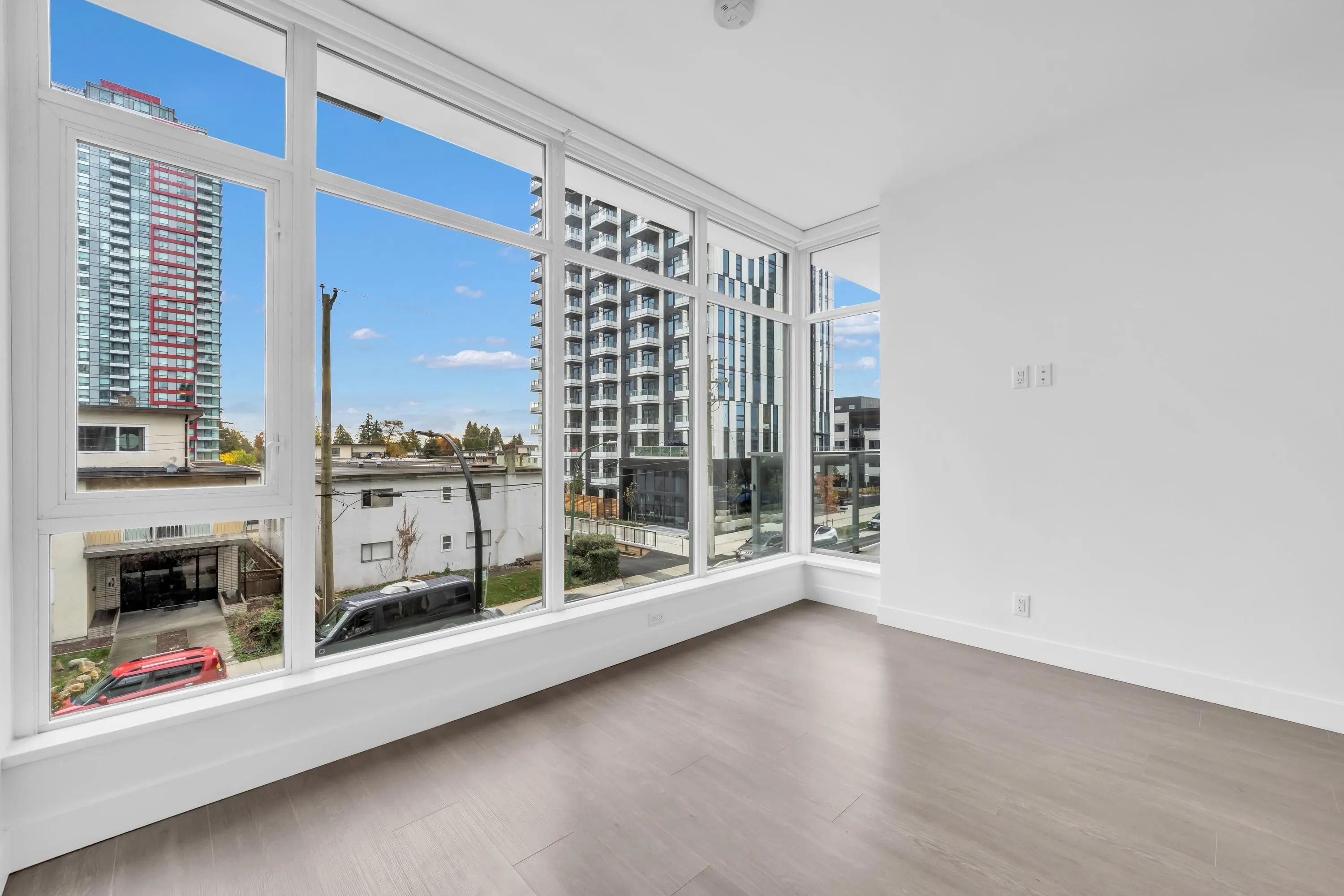 6511 Sussex Avenue #305