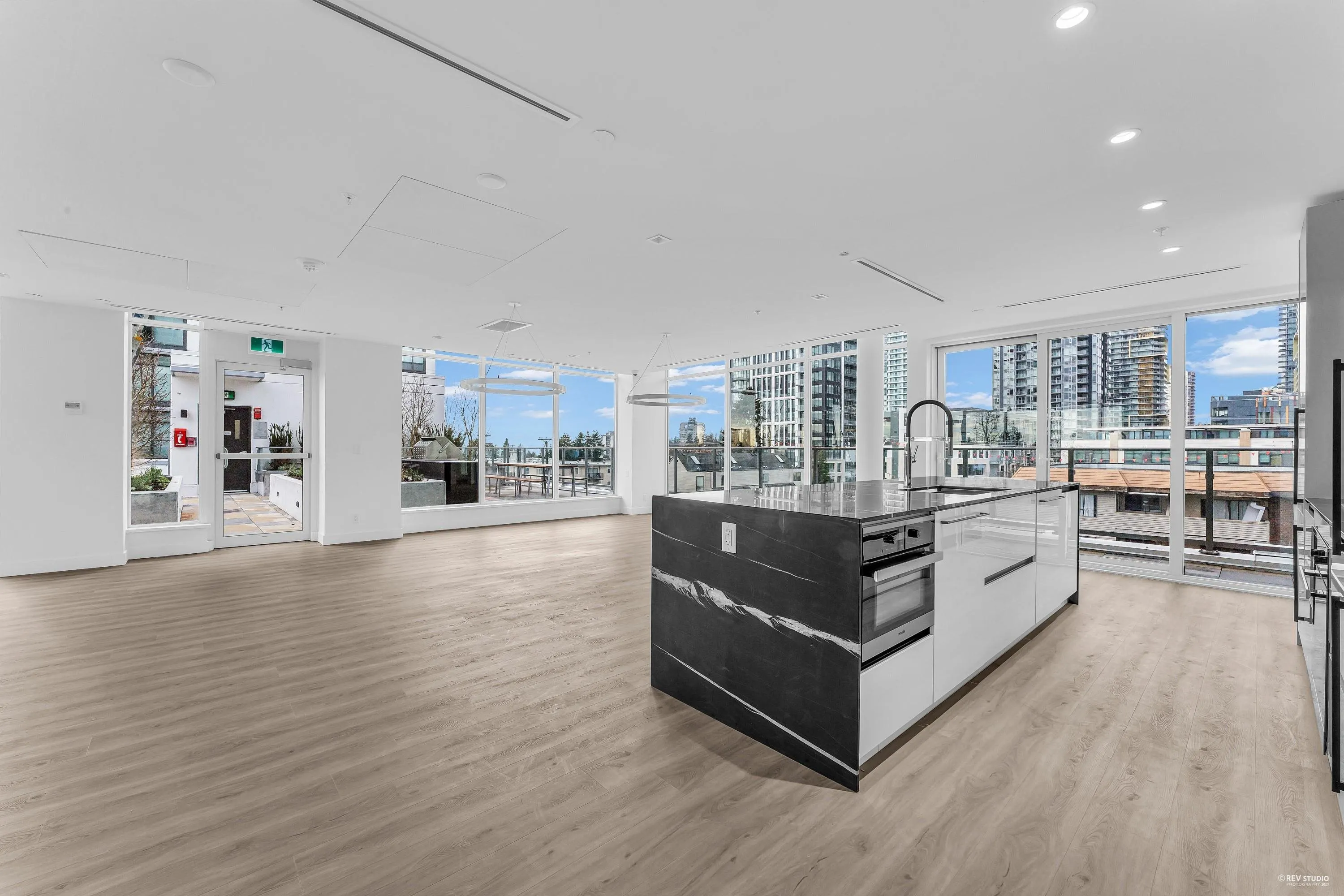 6511 Sussex Avenue #305