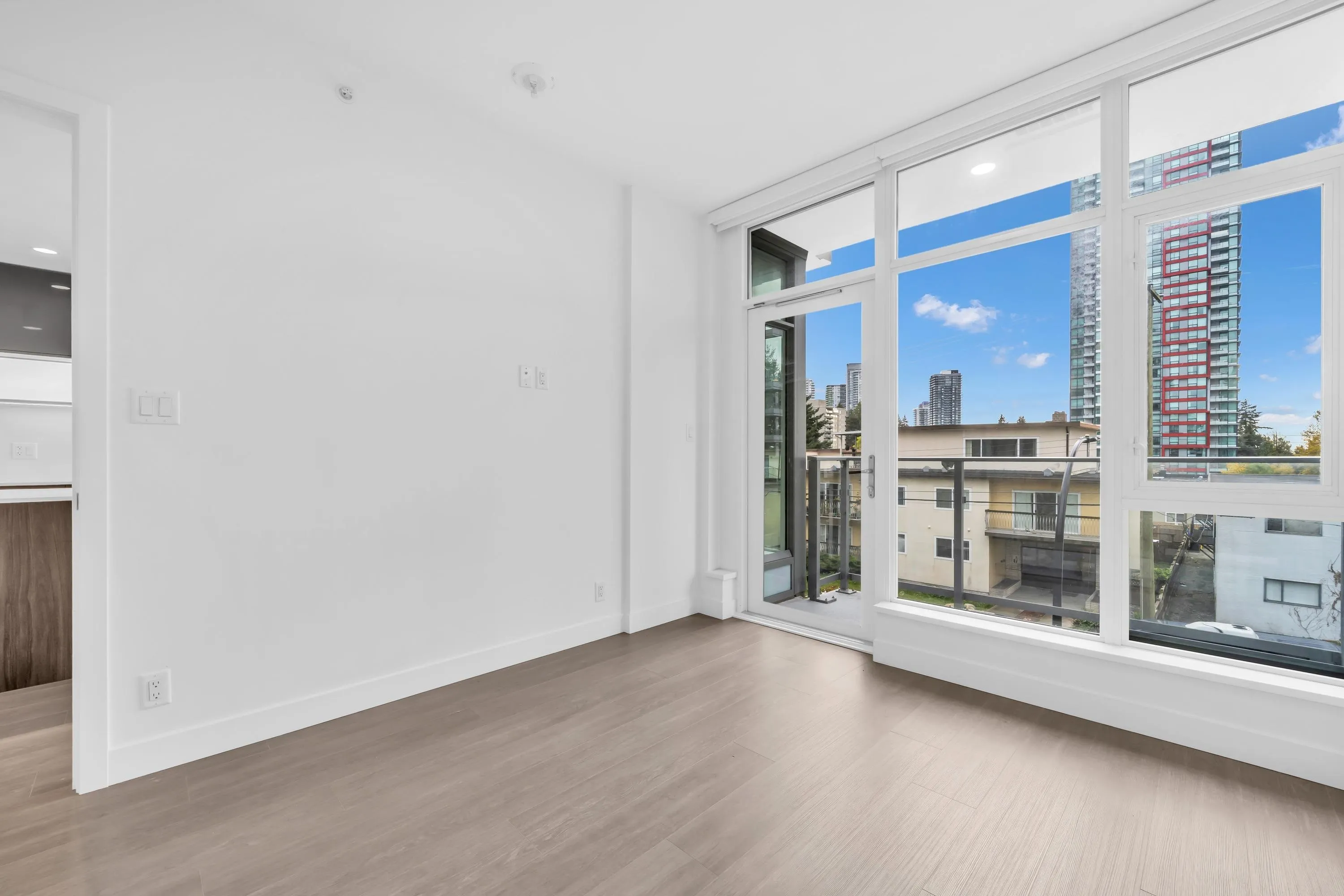 6511 Sussex Avenue #305