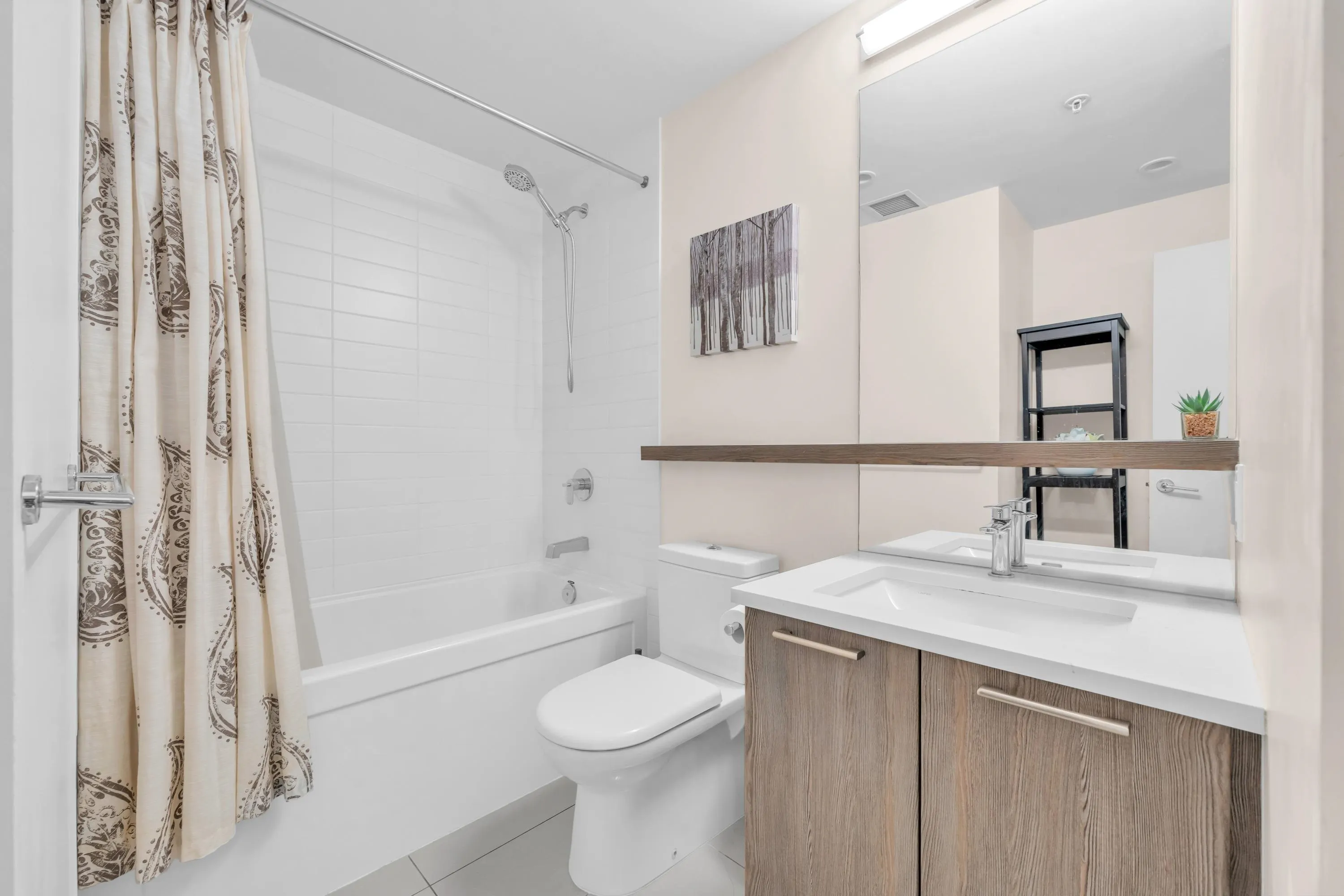 625 E 3rd Street #303