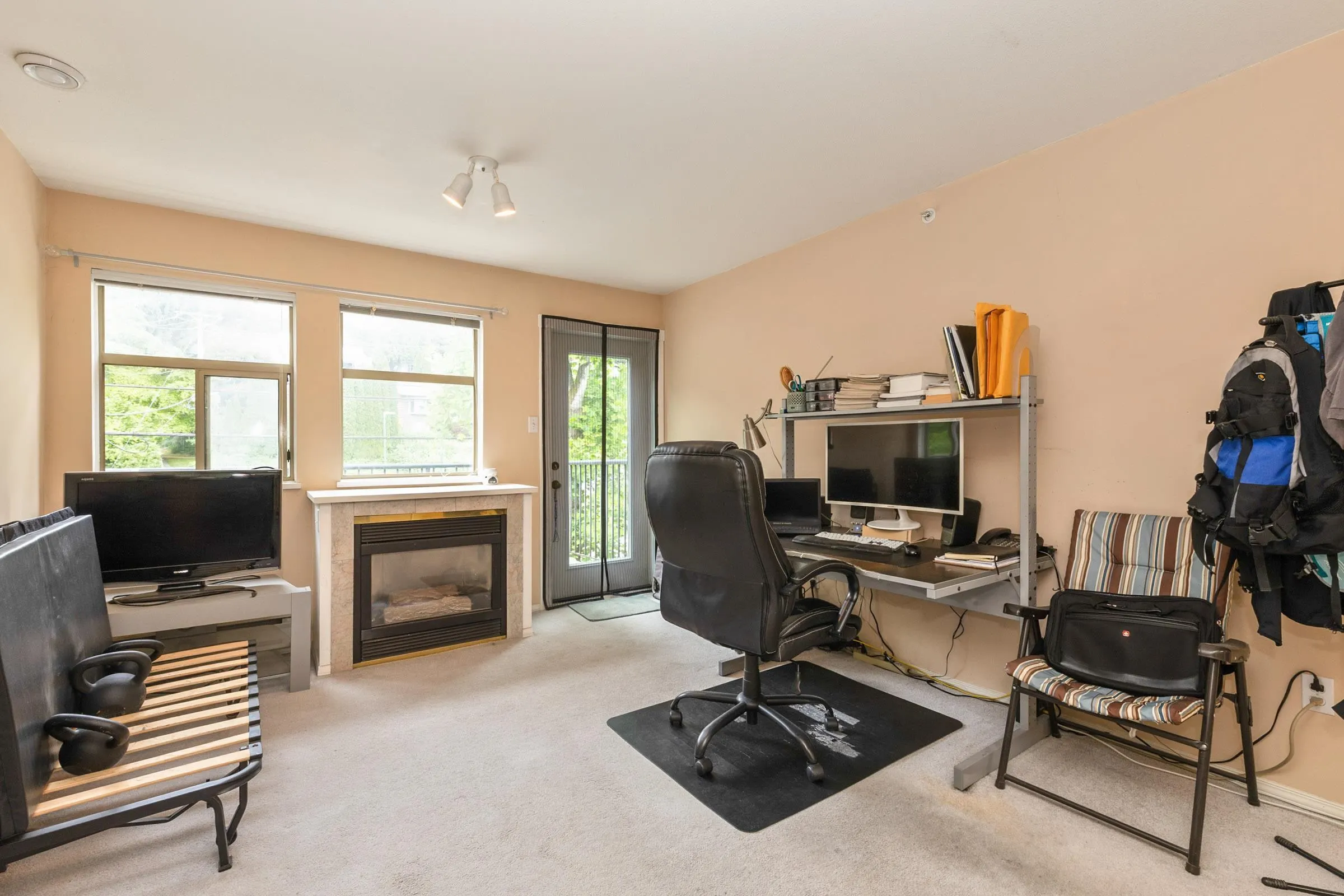 1591 Booth Avenue #414