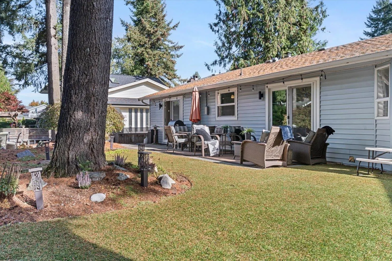 3297 Vernon Terrace