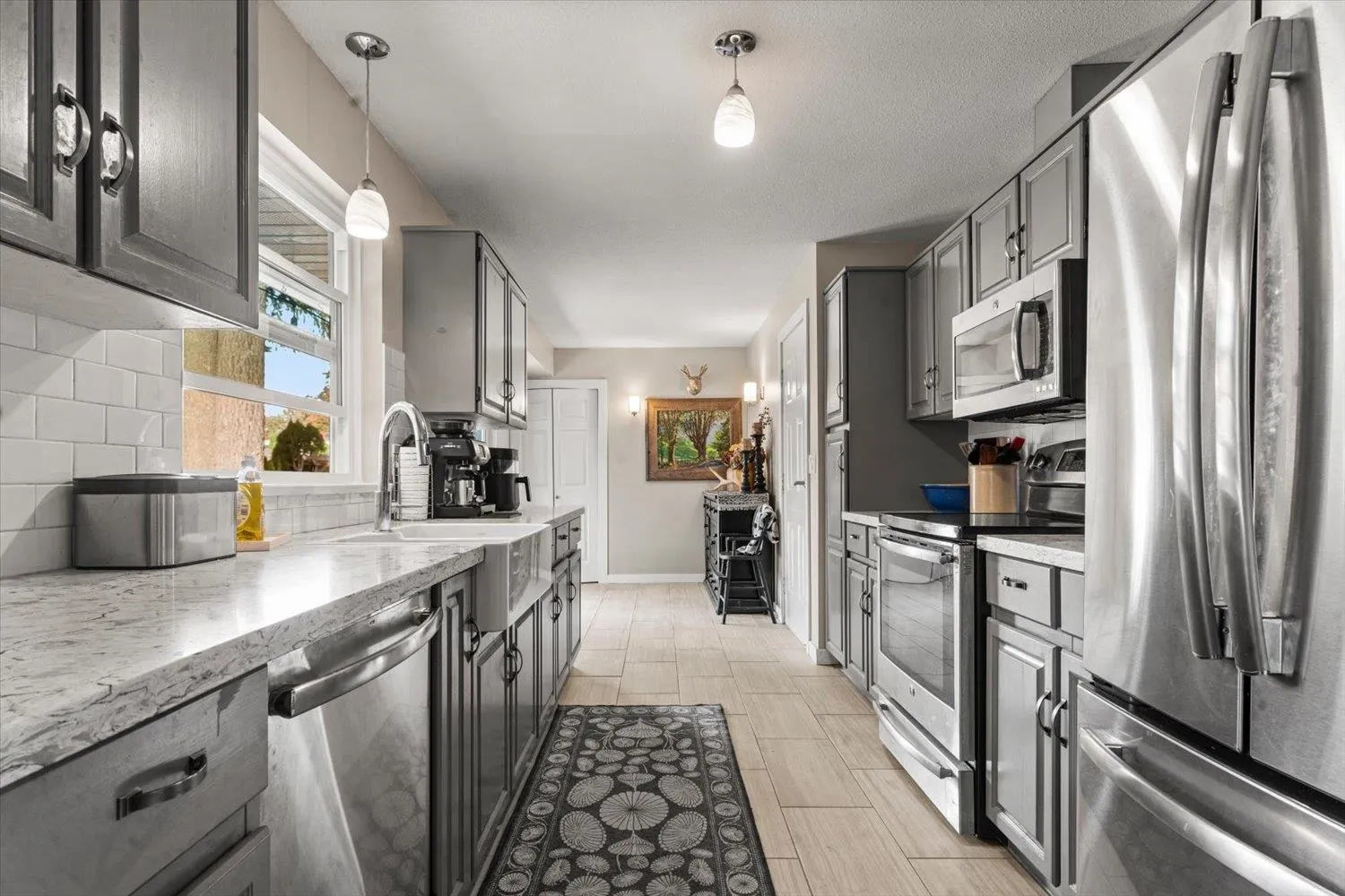 3297 Vernon Terrace