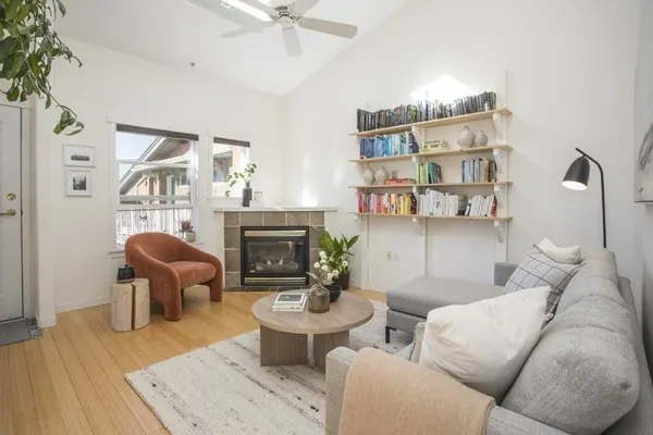 510 Chesterfield Avenue #401