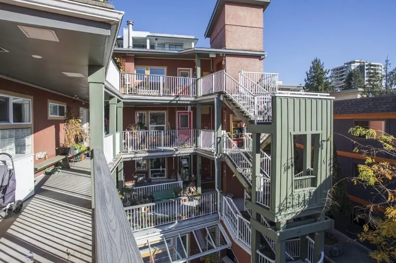 510 Chesterfield Avenue #401