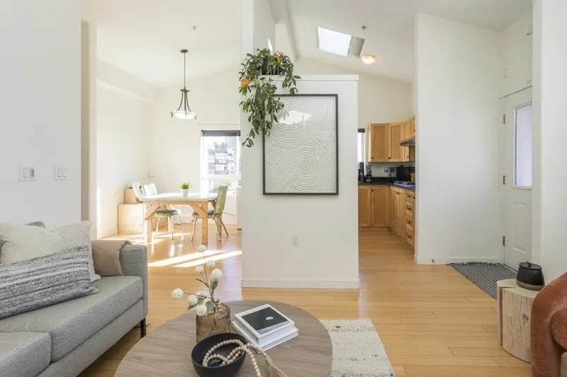 510 Chesterfield Avenue #401