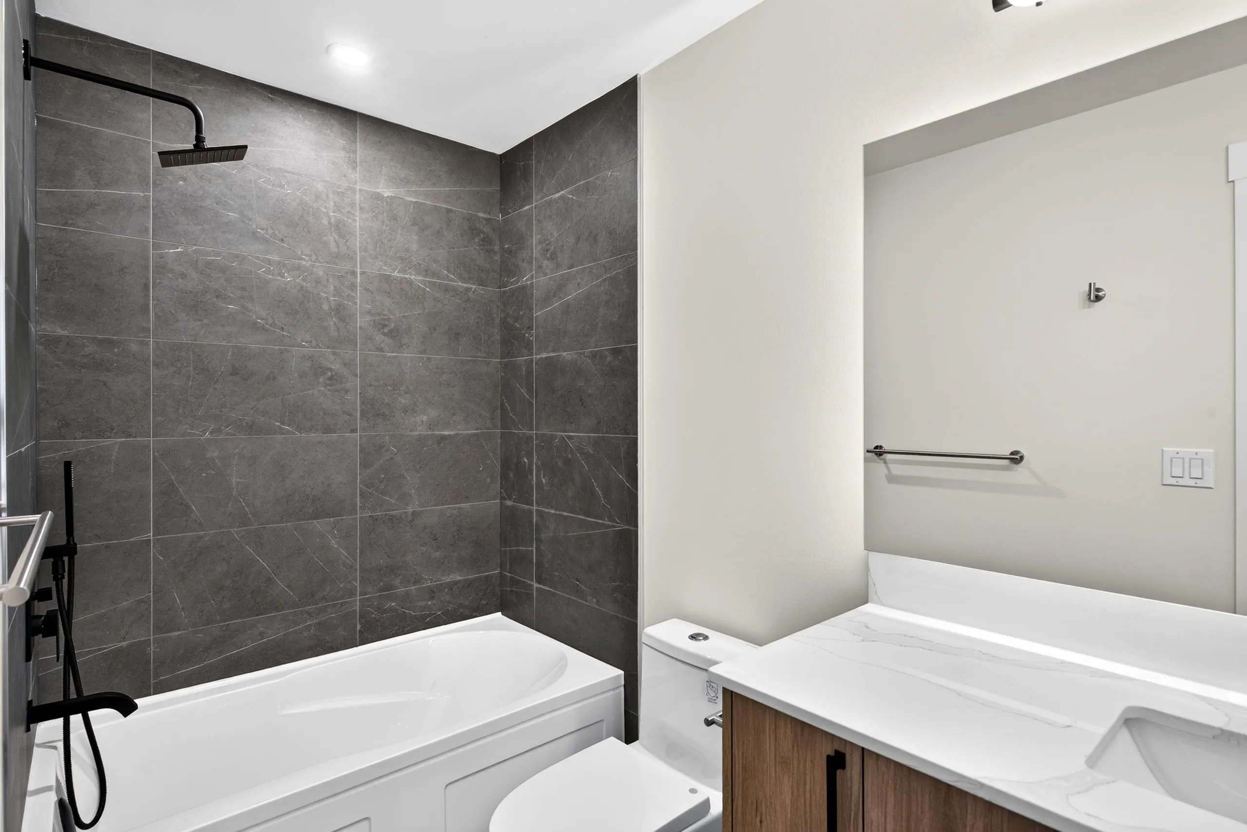 8299 Williams Road #9
