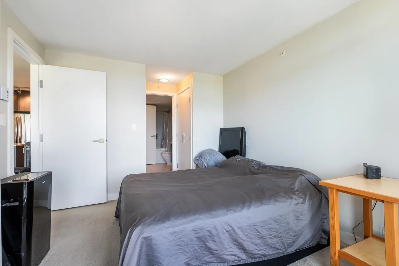 958 Ridgeway Avenue #1606