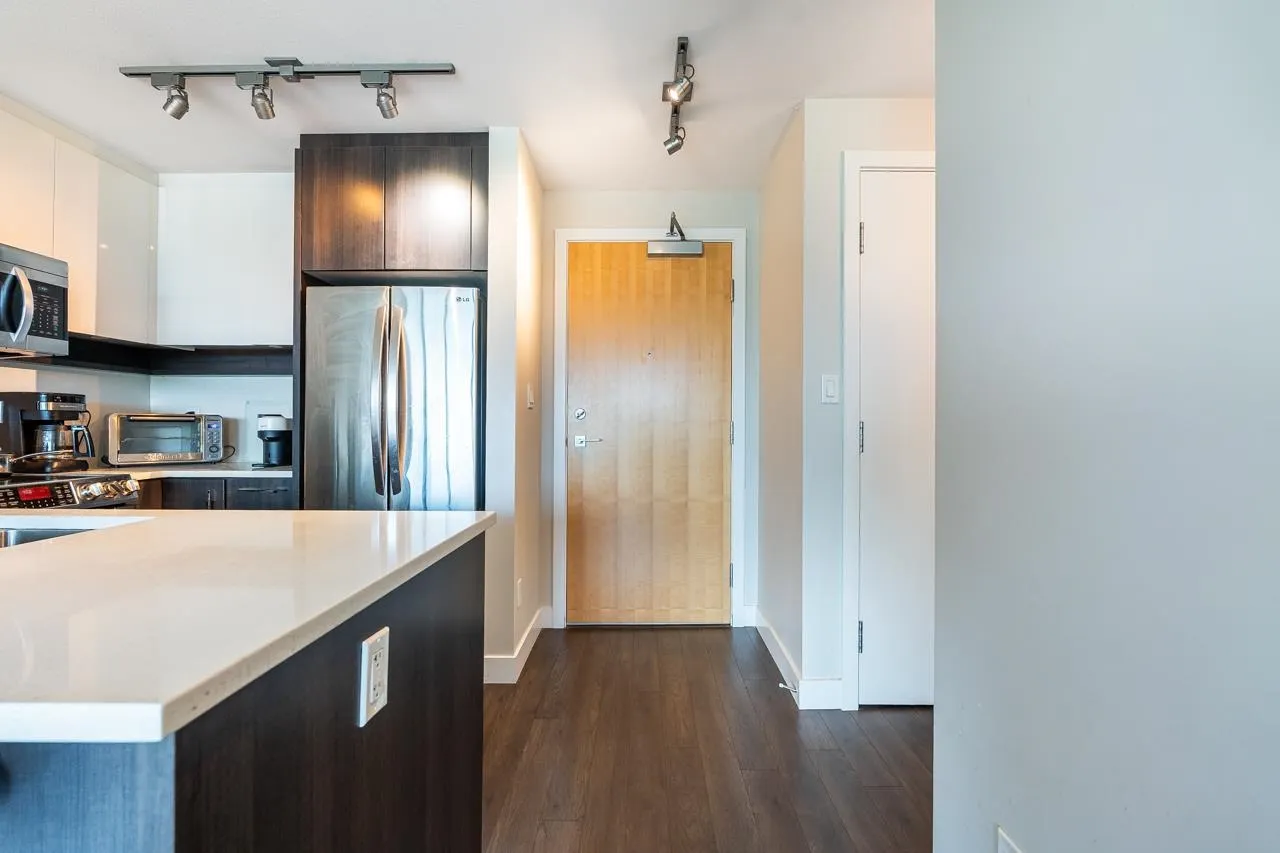 958 Ridgeway Avenue #1606